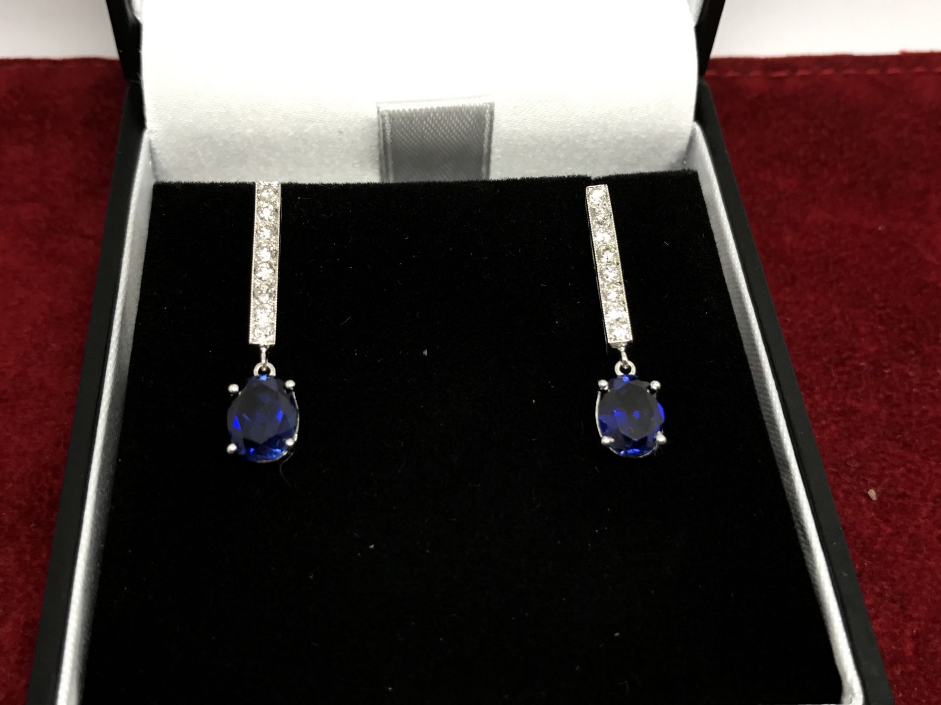 AMAZING SAPPHIRE & DIAMOND DROP EARRINGS SET IN WHITE METAL TESTED AS 18ct GOLD - Image 3 of 3