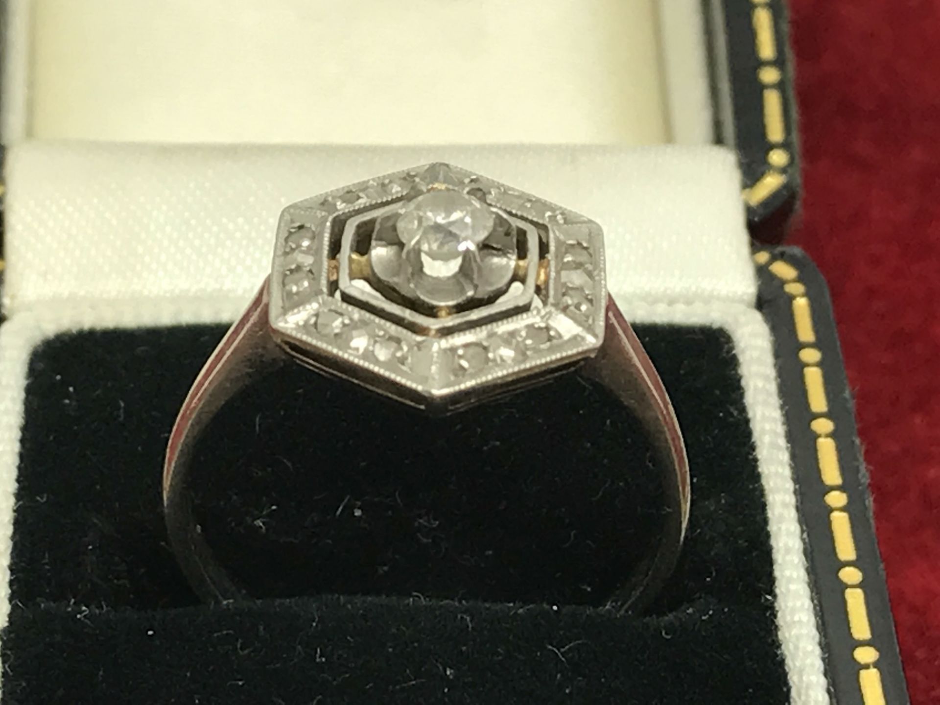 1920's DIAMOND RING SET IN WHITE METAL TESTED AS PLATINUM - Image 2 of 2