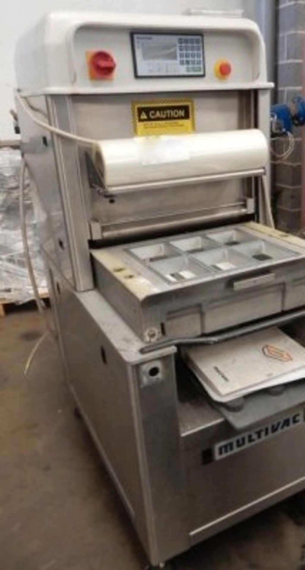 TRAY SEALER