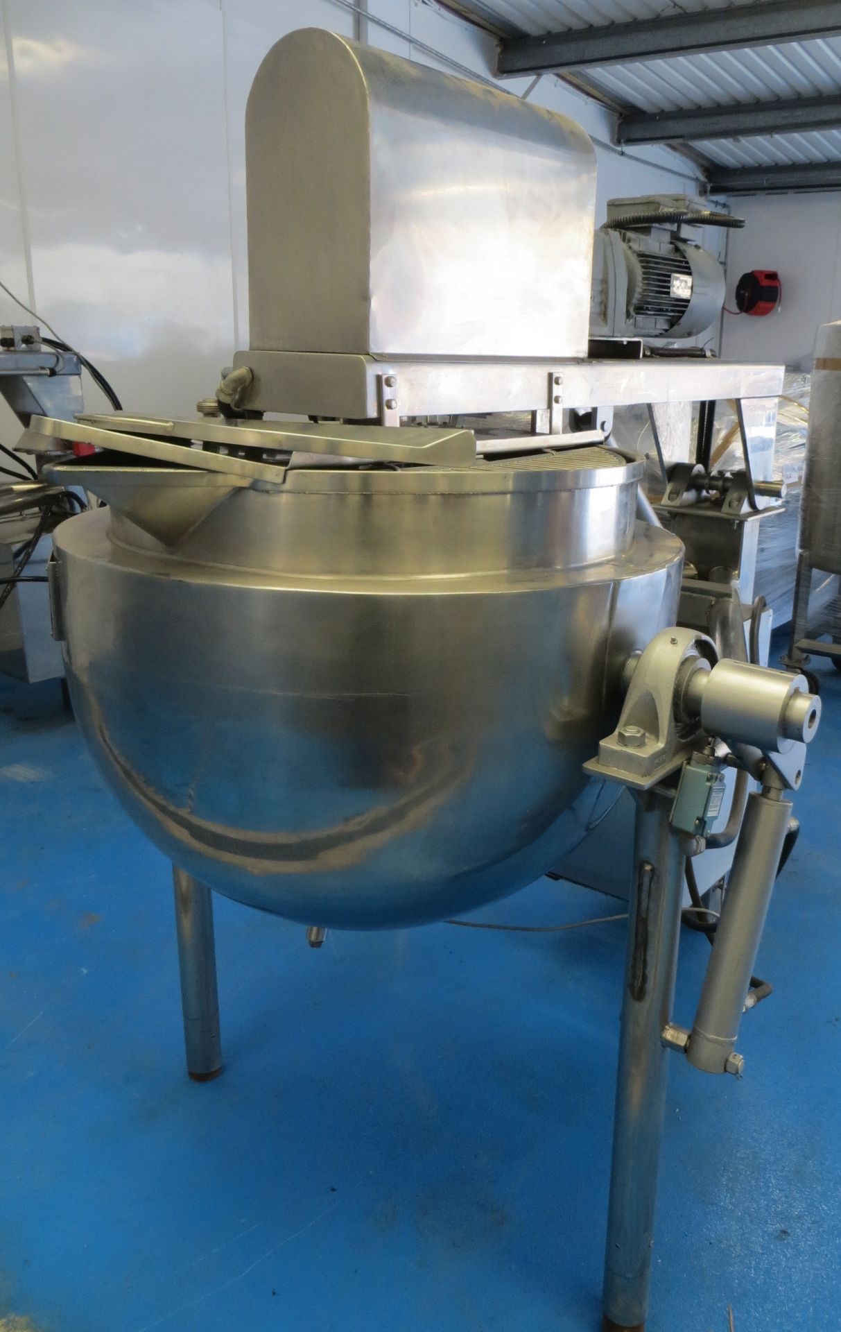 300 LITRE JACKETED KETTLE
