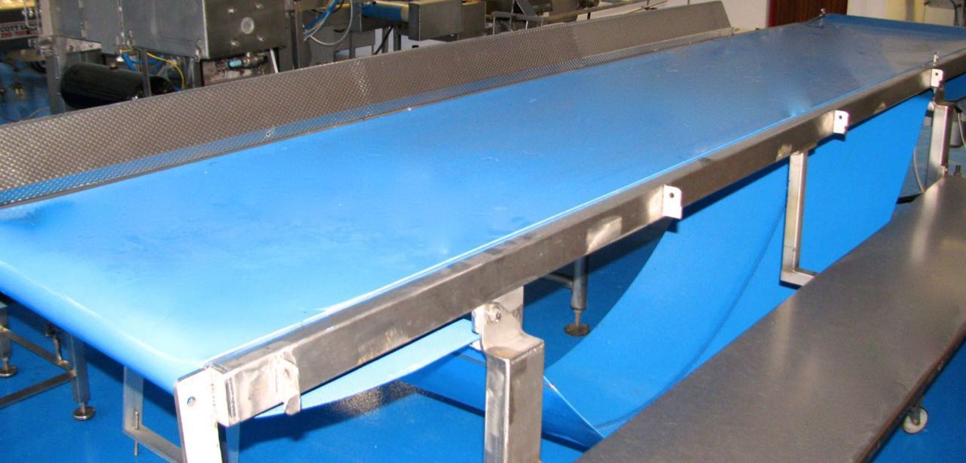 CONVEYOR