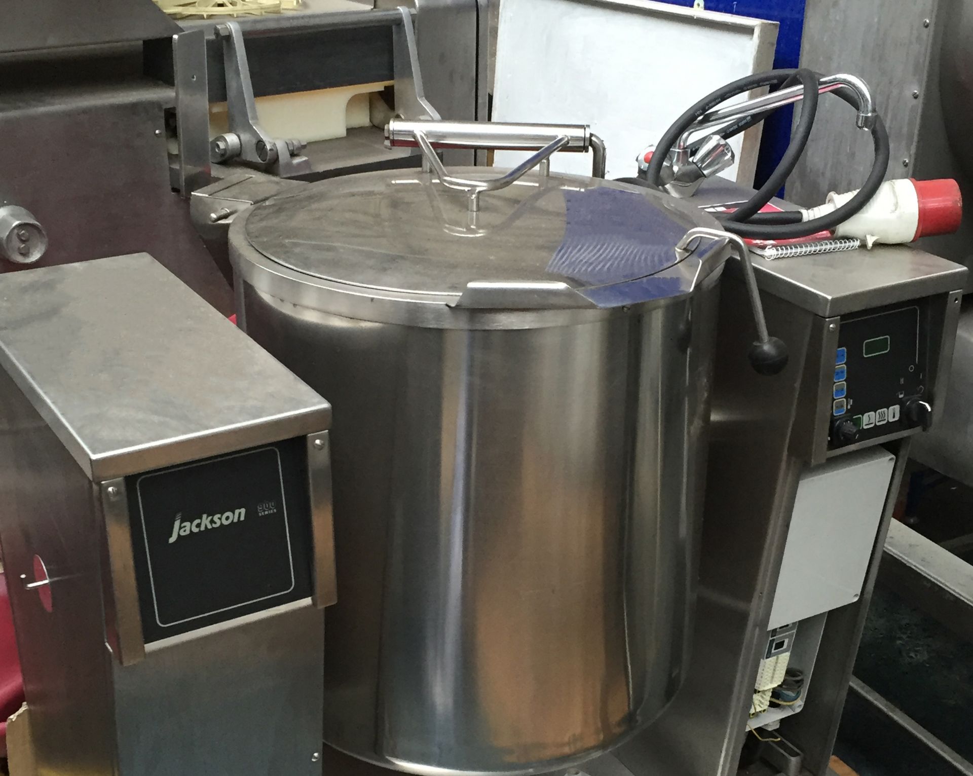 JACKETED TIPPING PAN