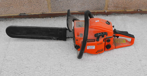 A Hi power 4500 petrol chainsaw