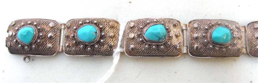 A Chinese silver bracelet set with natural turquoise - Bild 3 aus 3