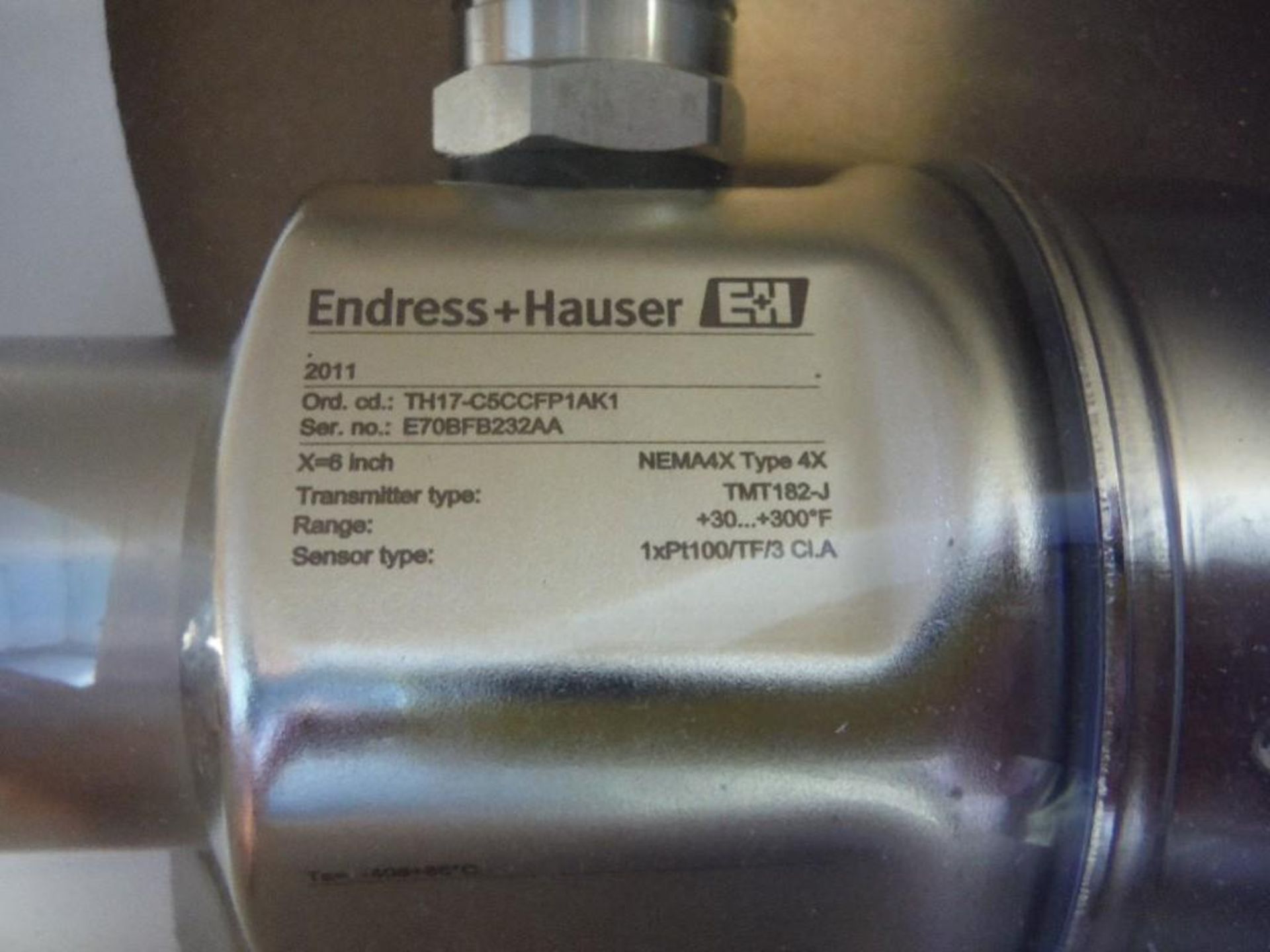 Endress+Hauser temperature transmitter, new in box. - RIGGING FEE FOR DOMESTIC TRANSPORT $25 - Image 2 of 3