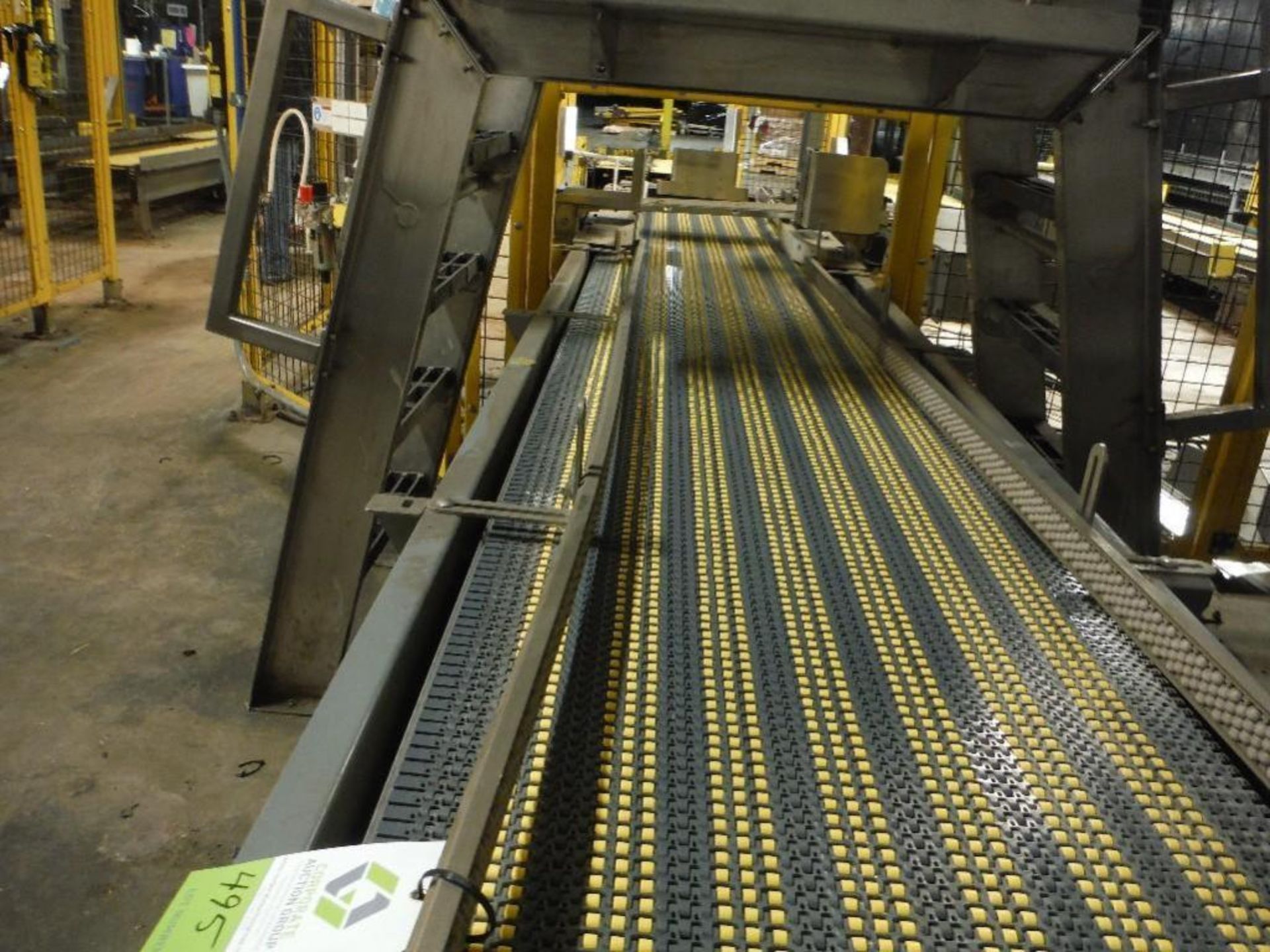 Hartness case conveyor, mild steel, roller belt, 188 in. L x 24 in. W x 32 in. H, 1.5 hp motor,. - R - Image 3 of 6