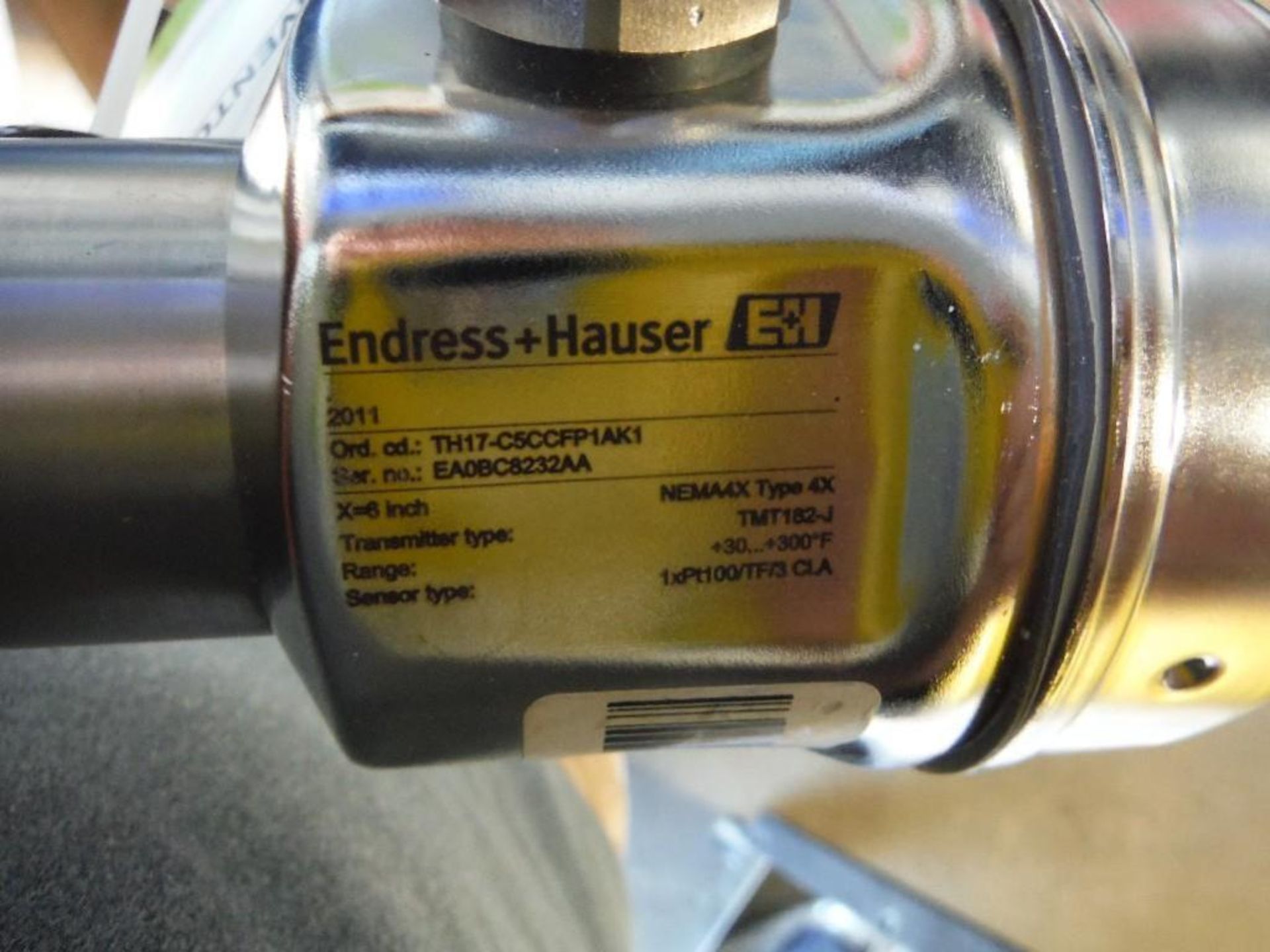 Endress+Hauser temperature transmitter, new in box. - RIGGING FEE FOR DOMESTIC TRANSPORT $25 - Image 2 of 2