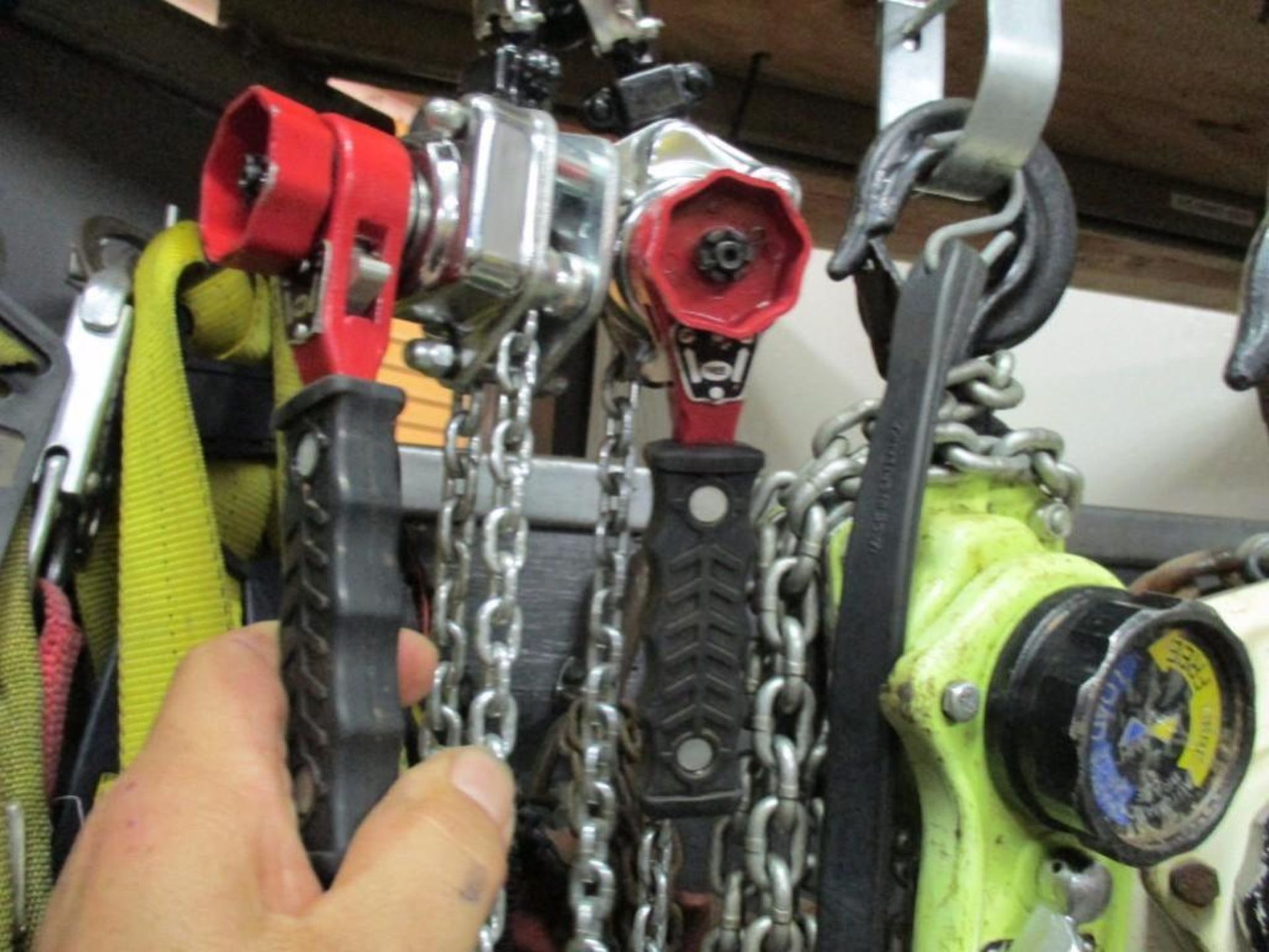 (5) chain hoists. Rigging Fee: $50 - Image 5 of 15