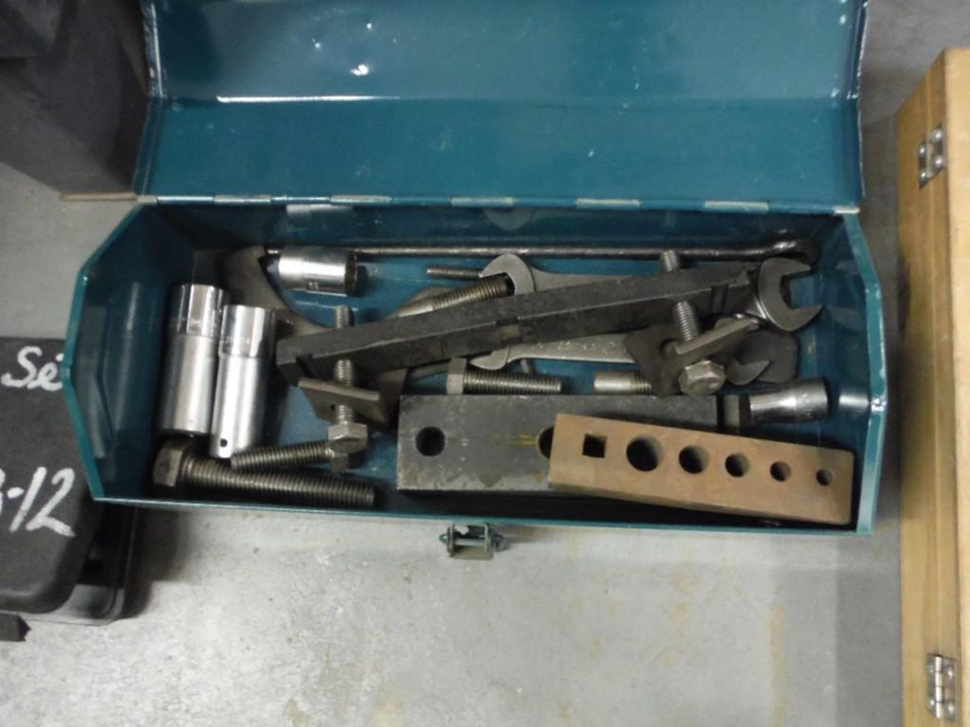 Mini pulley puller, hole punch set. Rigging Fee: $25 - Image 3 of 6