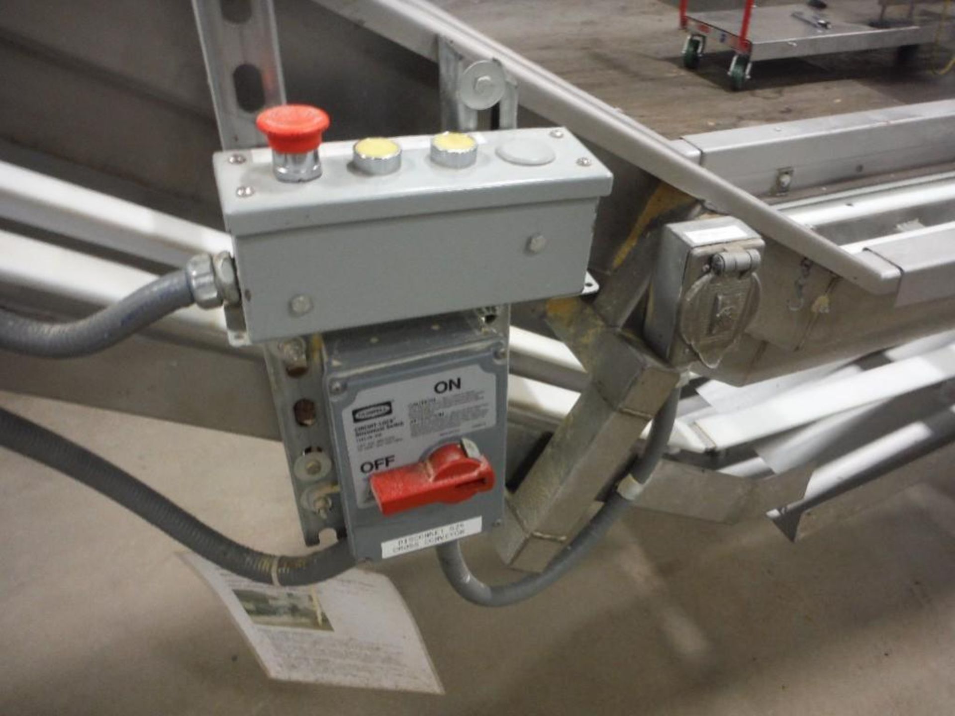 M&S Z flow elevator leg, 12 in. wide cleated conveyor, 25 ft. long x 12 in. wide x 24 in. infeed x 1 - Image 4 of 7