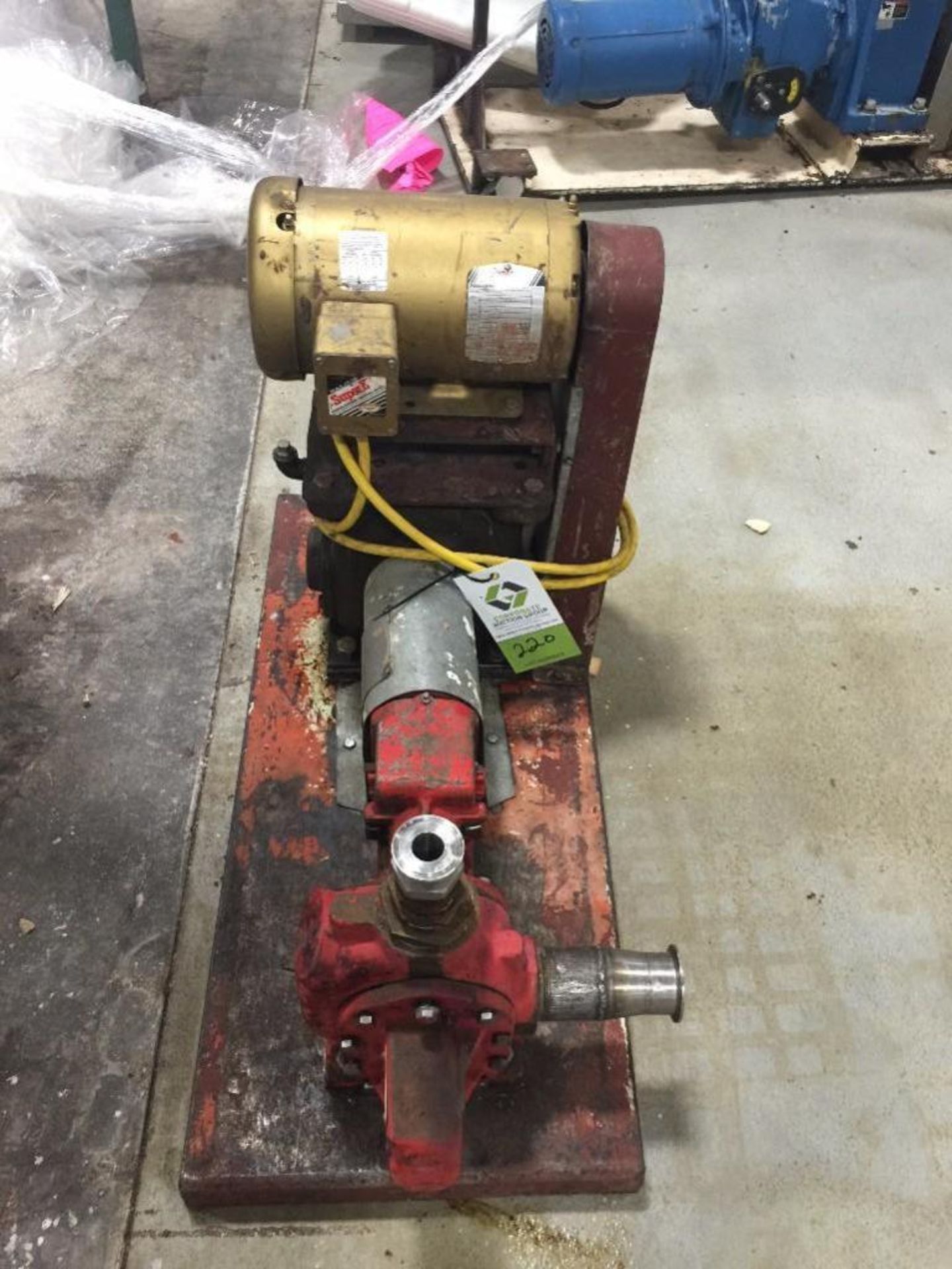 Roper pump and motor, spare motor and gearbox - Rigging Fee: $100 - Image 2 of 5