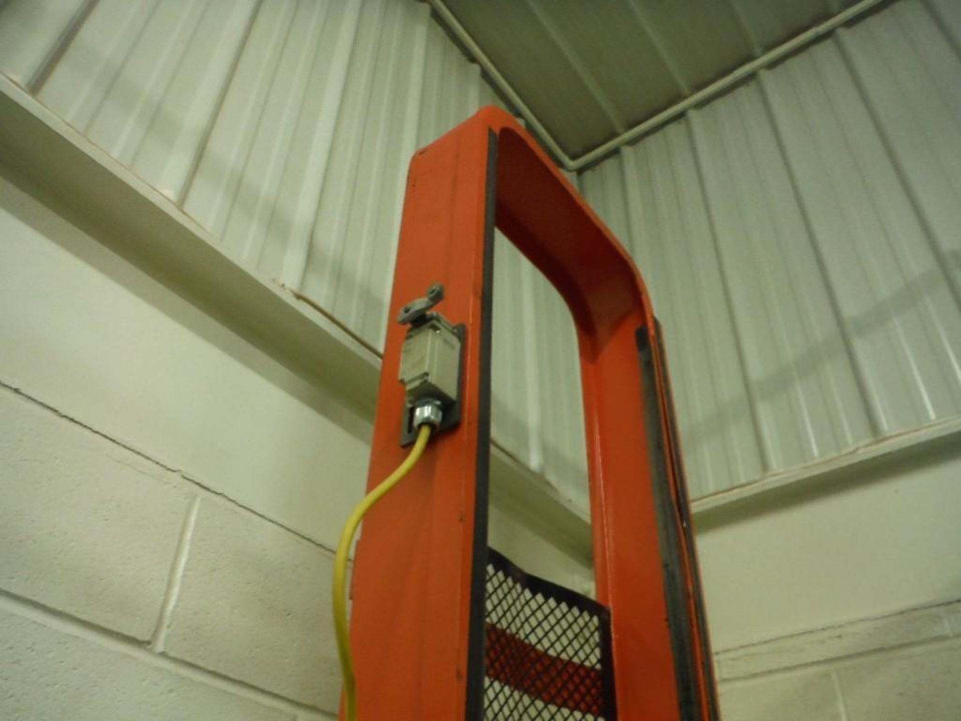 Presto lift, 112 in. lift, 33 in. x 28 in. platform - Rigging Fee: $300 - Image 6 of 6