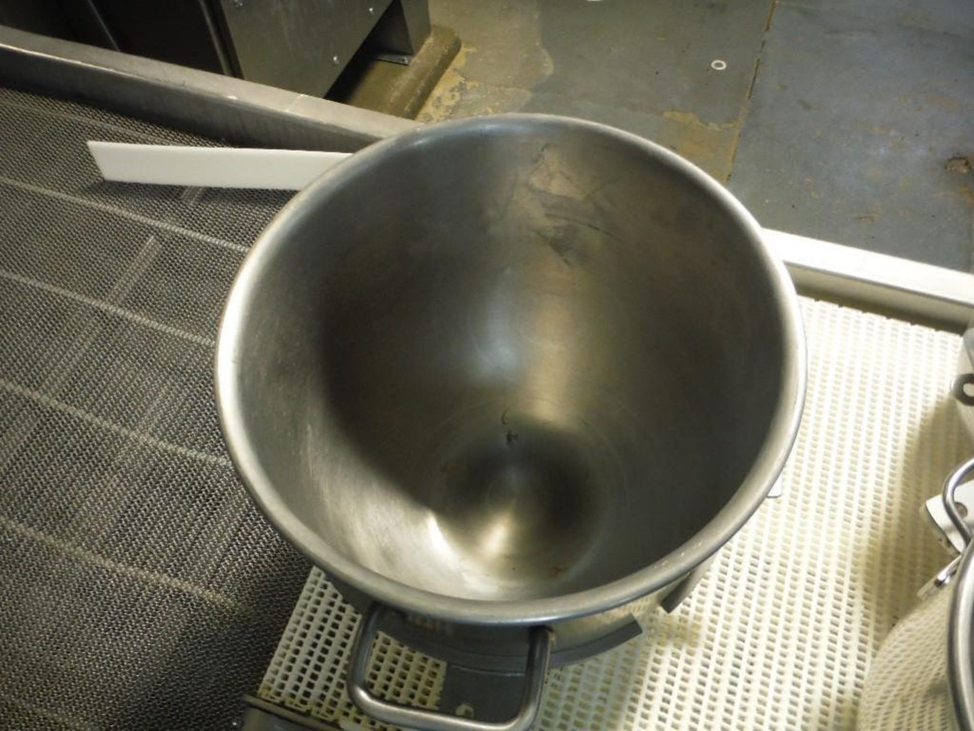 SS 30 quart bowl with adaptor ring, **(Located in: Marshall, MN)** Rigging Fee: $25 - Image 2 of 3