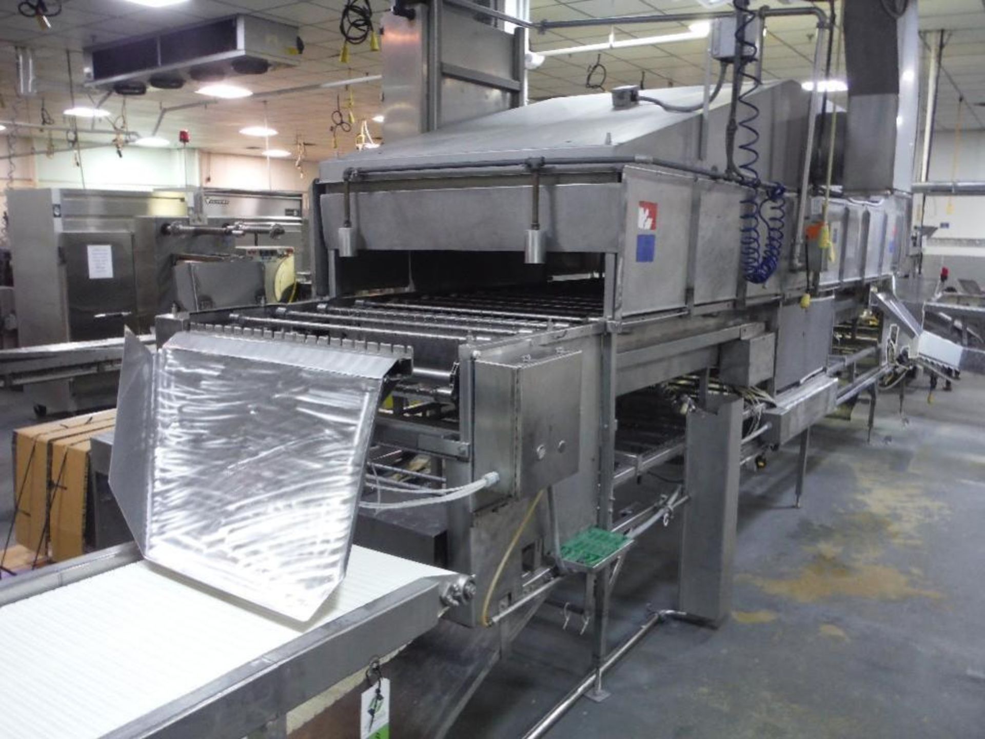 Automated Food Systems electric corndog fryer, Model 200, stick inserter, fryer 192 in. long x 42 in - Image 3 of 22