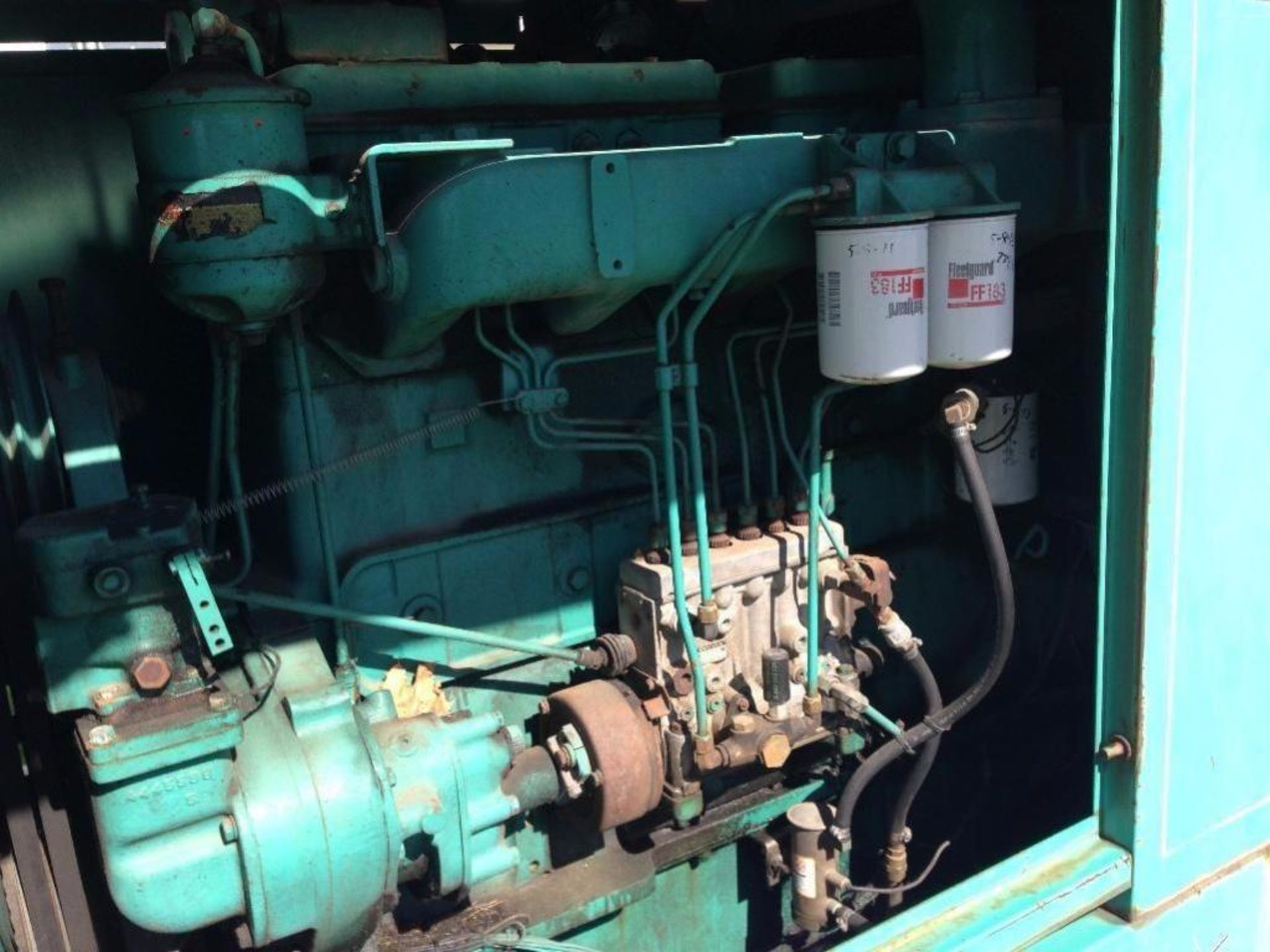 Onan diesel generator, 6 cylinder Allis Chalmers engine, fuel tank.** (Located in Omaha, Nebraska) * - Bild 3 aus 14