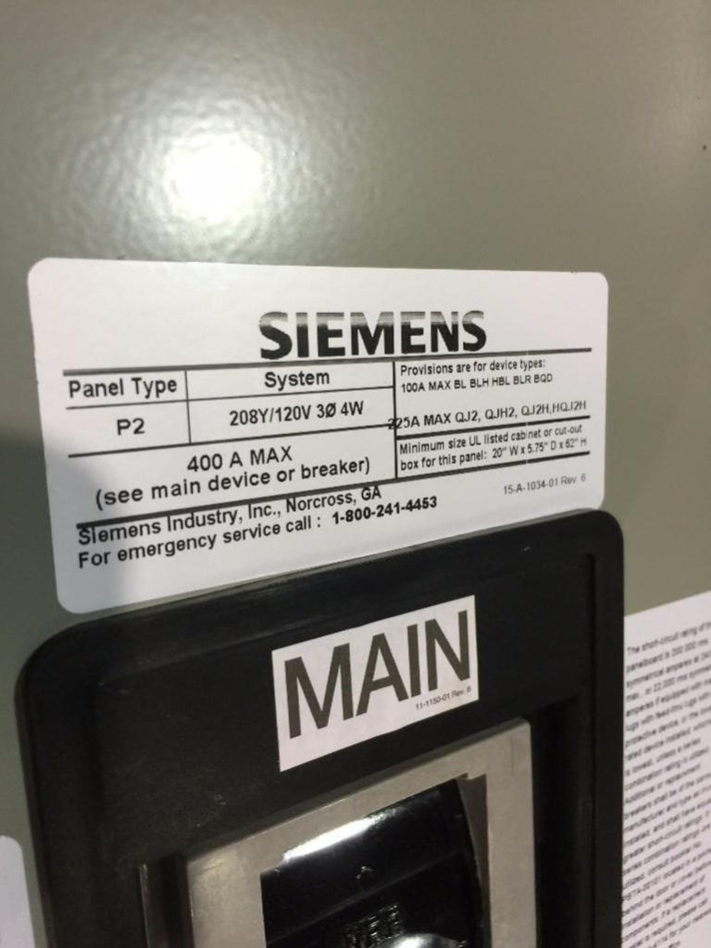 Siemens 300 amp electrical panel with (2) circuit cut-offs. (LOT)** (Located in Omaha, Nebraska) ** - Bild 2 aus 7
