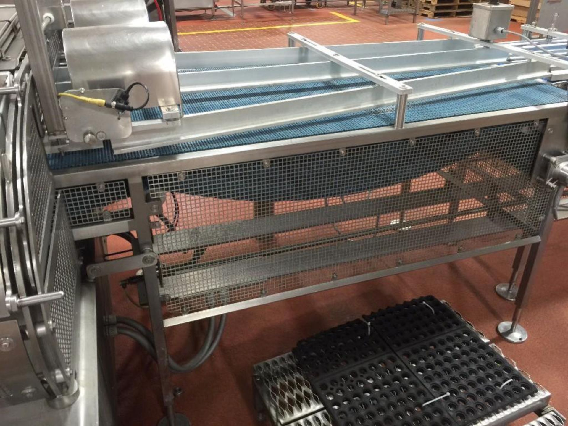 SS conveyor out of Mondini, 4 lane to 2 lane diverter, 35 in wide x 112 in long, blue plastic belt. - Image 3 of 6