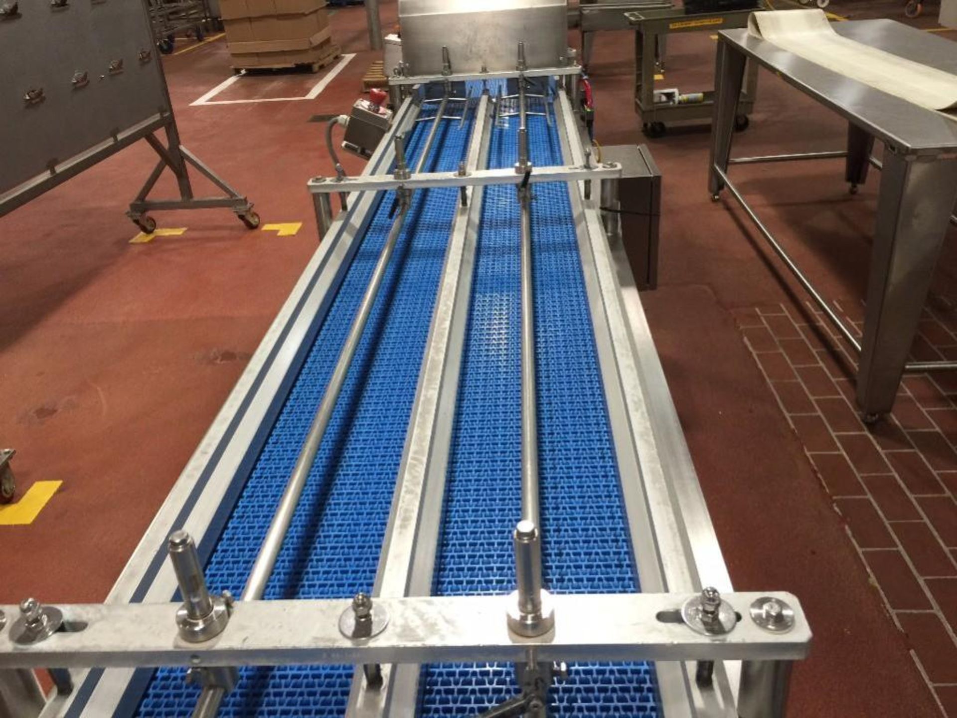 SS conveyor, single belt 18 in wide x 170 in long, 2 lane to 1 lane guides, blue plastic belt. ** (L - Image 2 of 7