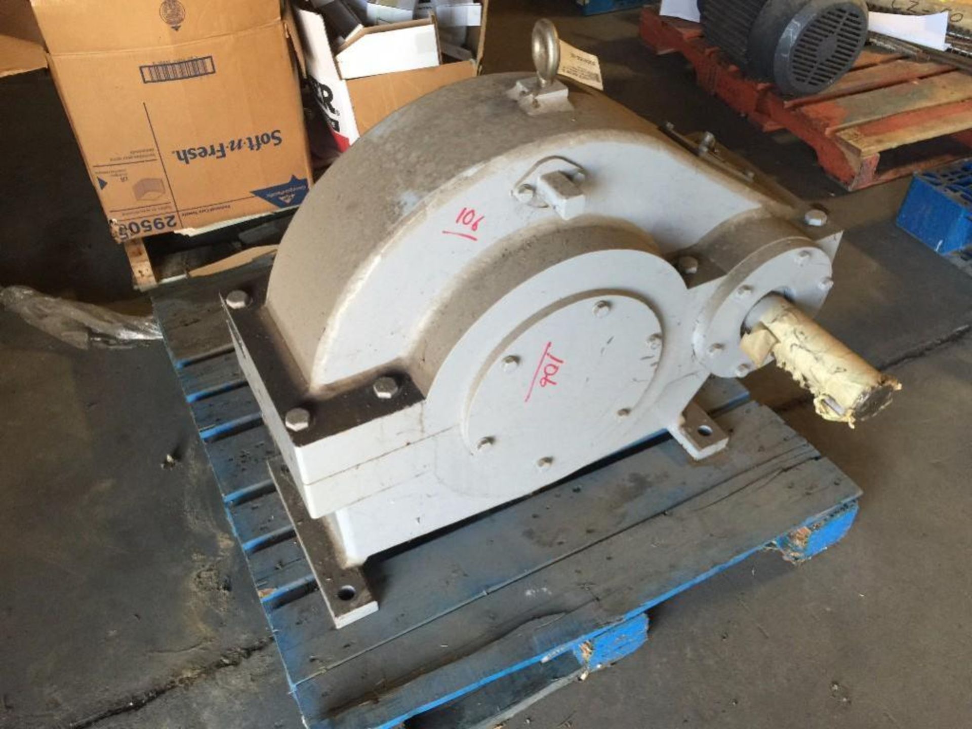 Weiler speed reducer (LARGE). ** (Located in Russellville, Arkansas) ** Rigging Fee: $50