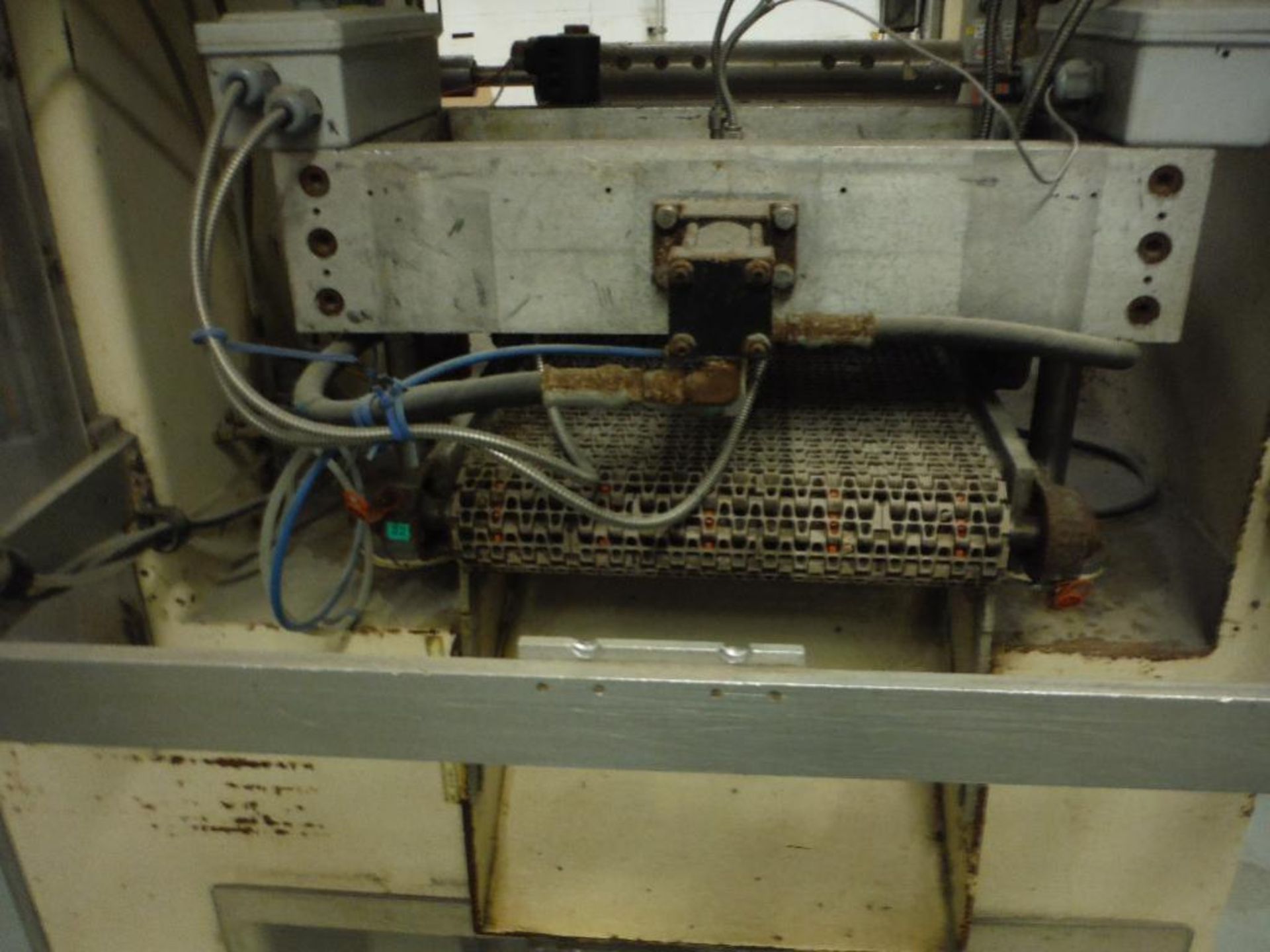 General Packaging Equipment vertical 2-up former/fill/seal/bagger, 15 in. jaw. No filler. Rigging Fe - Image 7 of 15