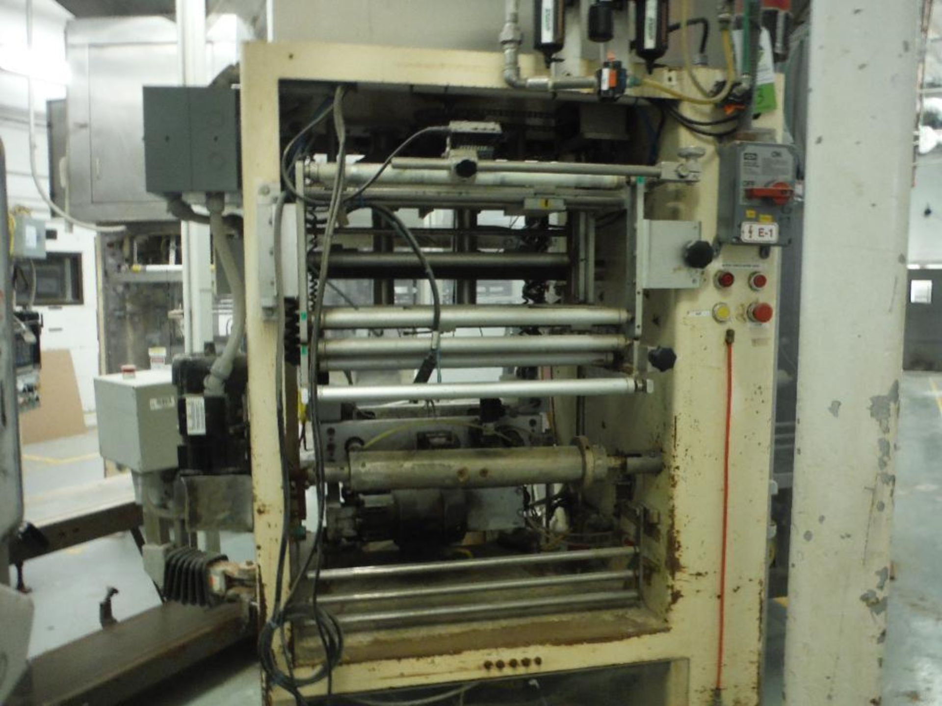 General Packaging Equipment vertical 2-up former/fill/seal/bagger, 15 in. jaw. w/ SpeeDee 2-up volum