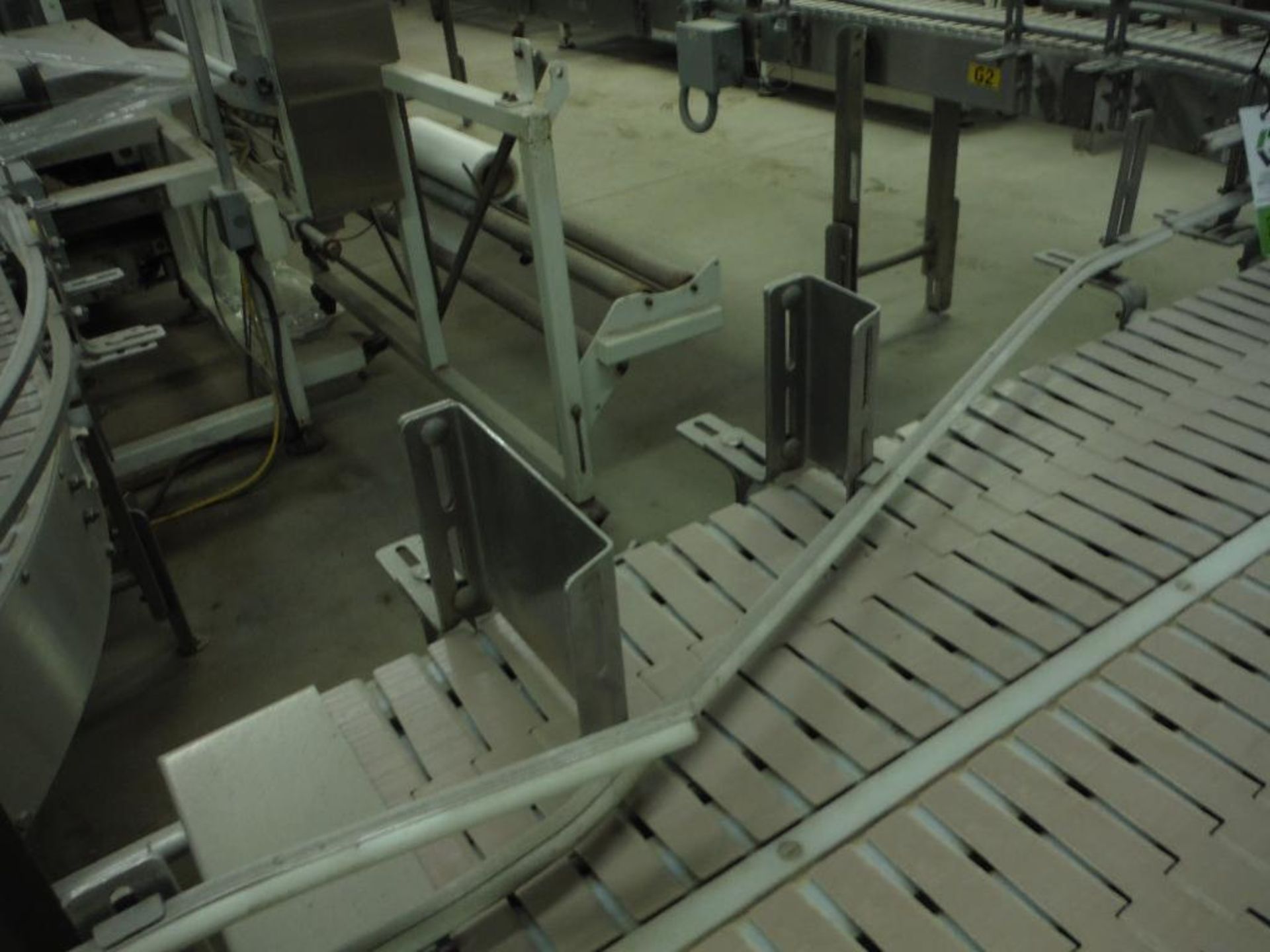 Nercon SS 180 degree conveyor, U-shape 40 ft. x 10 in. table top chain, w/ motor and drive. Rigging - Image 2 of 8