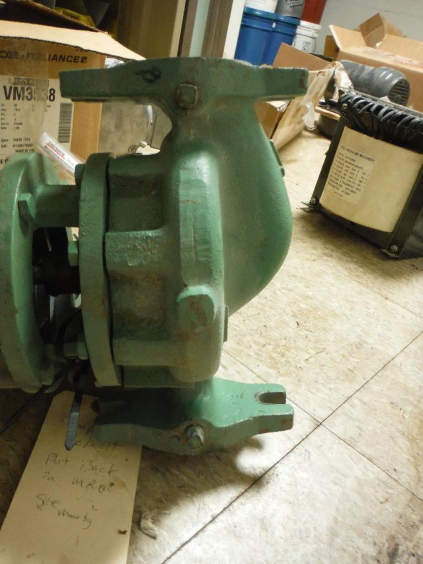 Baldor motor, .25 hp, 1 phase, frame 56C, rpm 1725, w/ pump. Rigging Fee: $25 - Image 3 of 4