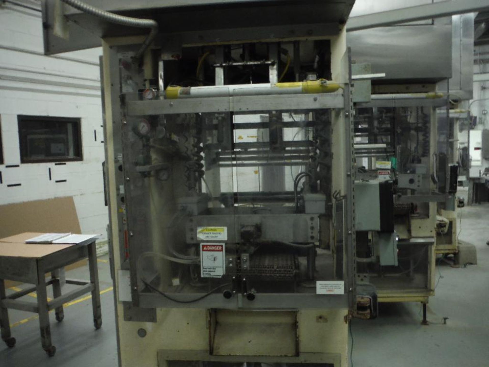General Packaging Equipment vertical 2-up former/fill/seal/bagger, 15 in. jaw. w/ SpeeDee 2-up volum - Image 2 of 16