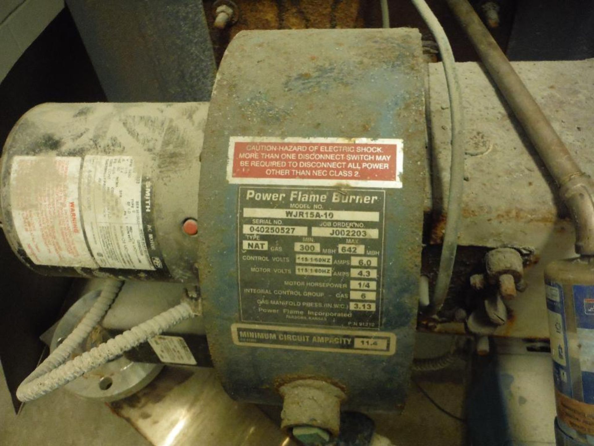 Weil-McLain boiler, Model 80, Series 1, natural gas, 1608 sqft of steam . Rigging Fee: $350 - Image 4 of 5
