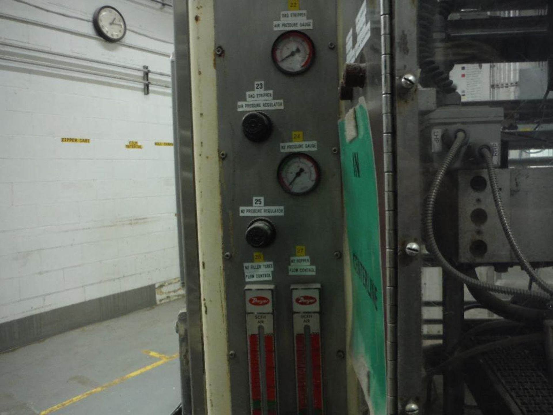 General Packaging Equipment vertical 2-up former/fill/seal/bagger, 15 in. jaw. No filler. Rigging Fe - Image 13 of 14