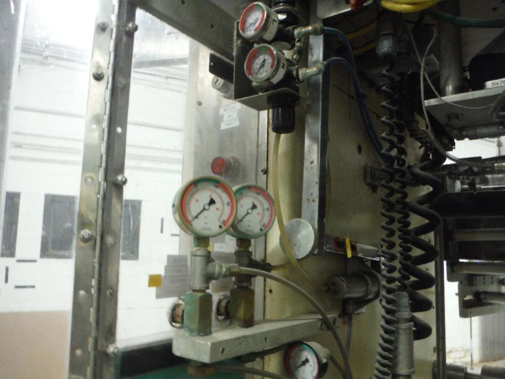 General Packaging Equipment vertical 2-up former/fill/seal/bagger, 15 in. jaw. w/ Smart Date X40. No - Image 6 of 16