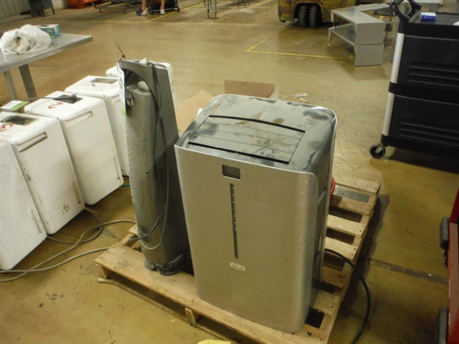 Portable air conditioner, heater, and water hose. Rigging Fee: $25 - Image 2 of 4