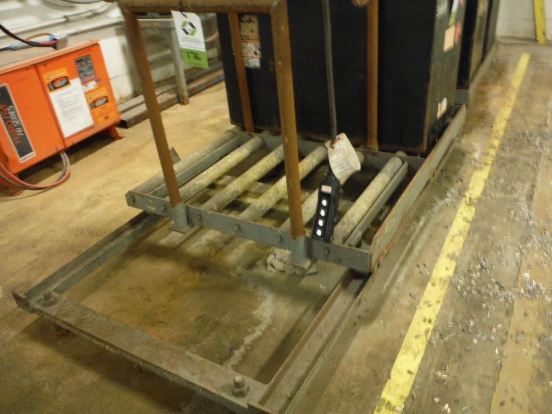 4-Station forklift battery rack. Rigging Fee: $150 - Image 2 of 5