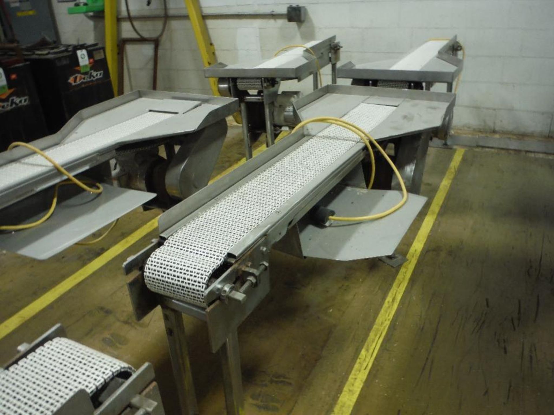 SS interlock belt pack off conveyor, 48 in. x 6 in. wide belt, w/ motor and drive (EACH). Rigging Fe