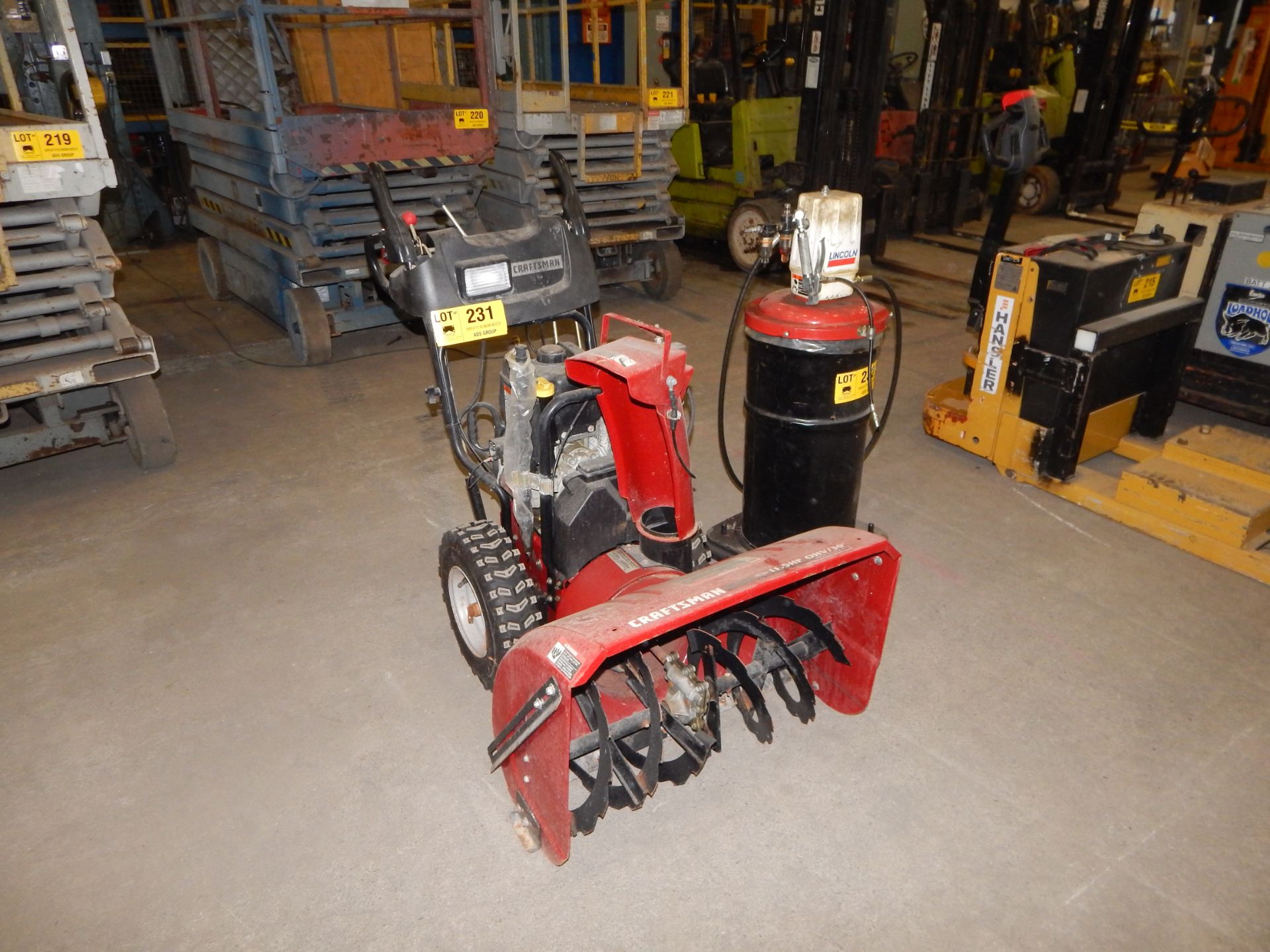 CRAFTSMAN 11.5HP GAS POWERED SNOW BLOWER