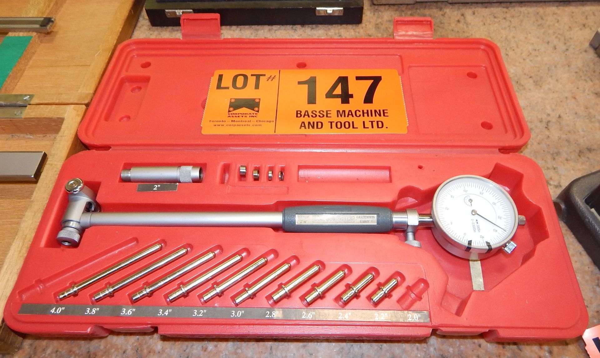 DIAL TYPE BORE GAUGE