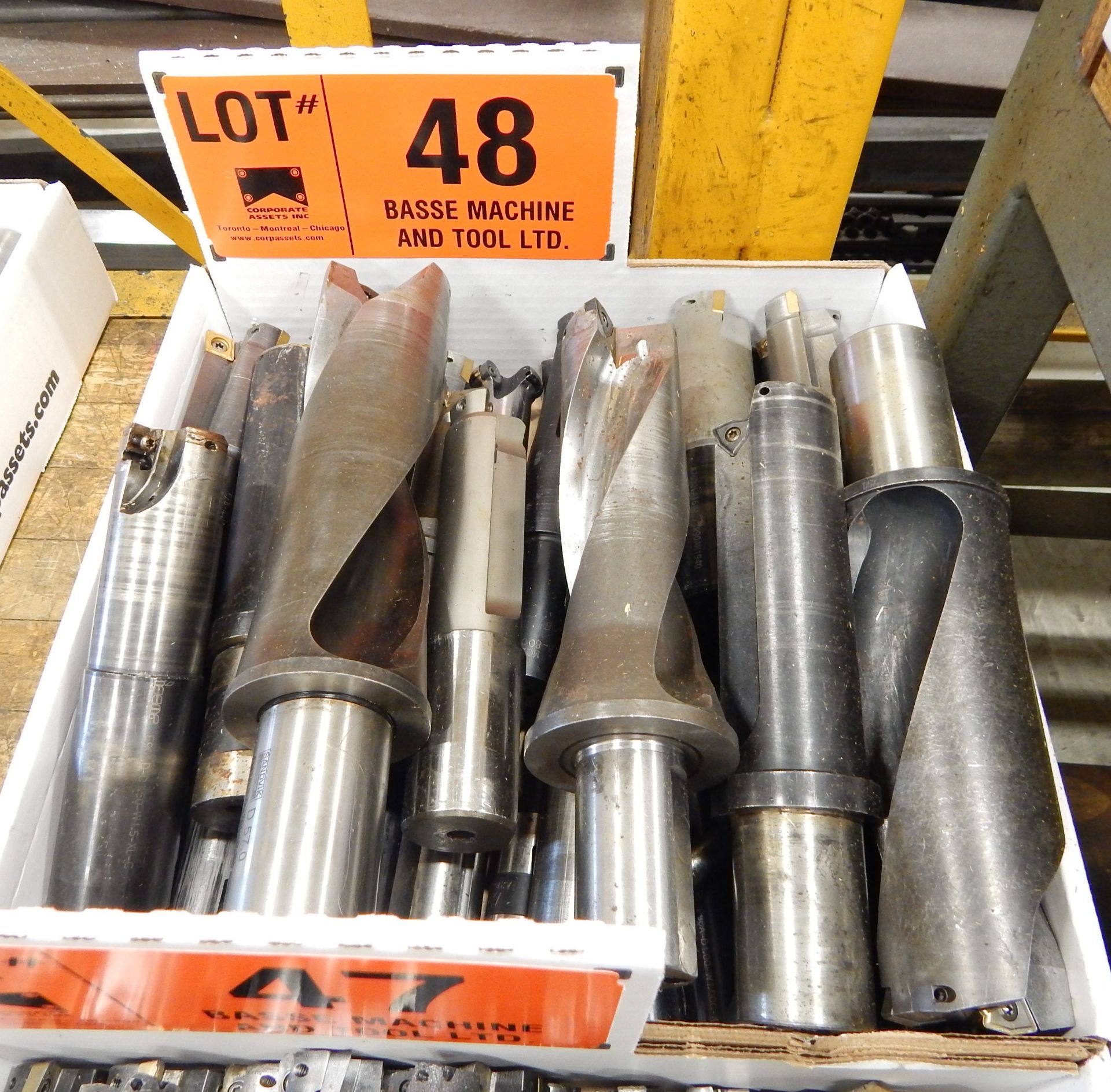 LOT/ CARBIDE INSERT CUTTING TOOLS