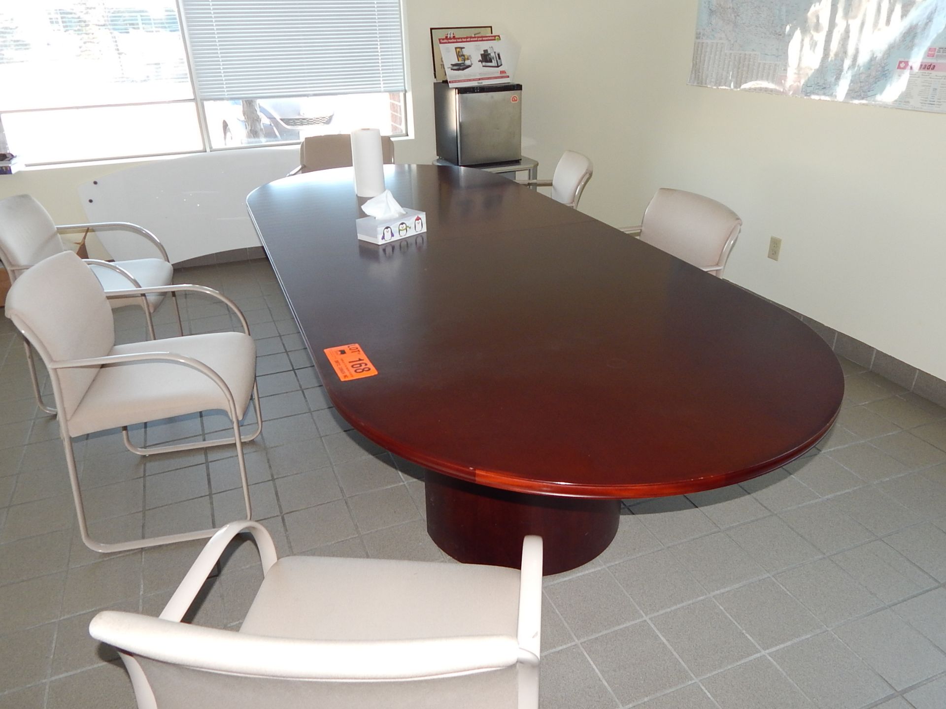 LOT/ CONFERENCE TABLE WITH CHAIRS