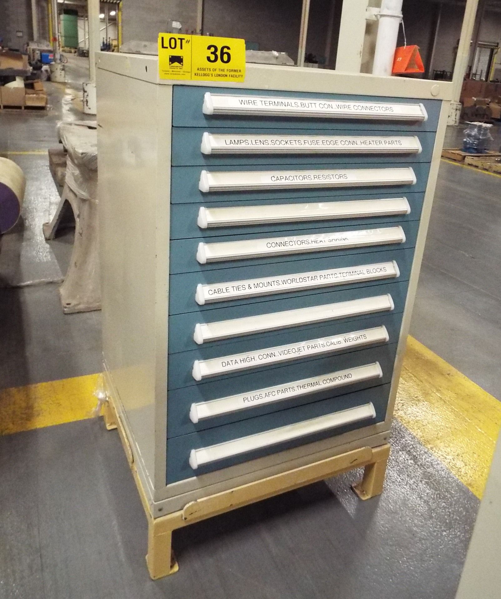 STANLEY VIDMAR 10 DRAWER TOOL CABINET WITH CONTENTS