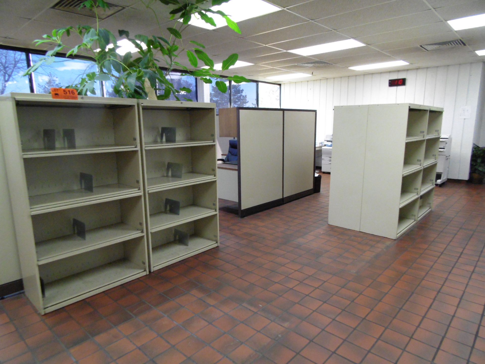 LOT/ LATERAL FILE CABINETS