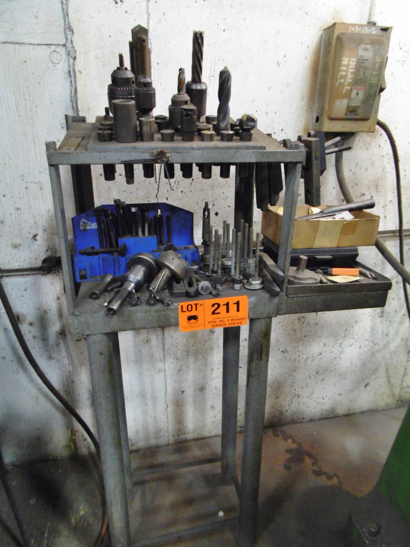 LOT/ TOOLING WITH RACK