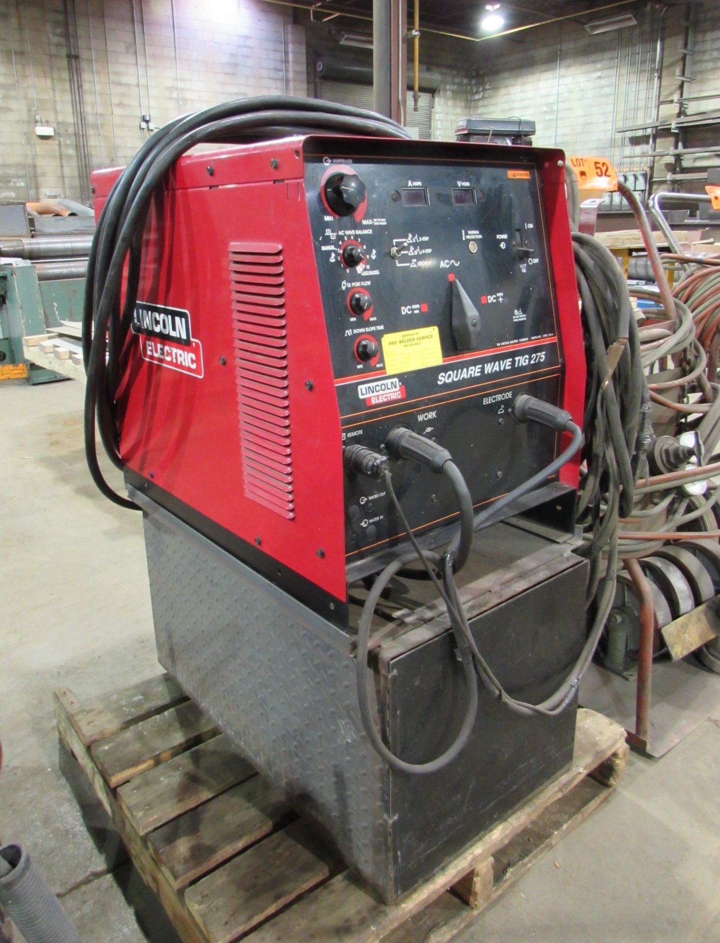 LINCOLN SQUARE WAVE TIG 275 DIGITAL TIG WELDER S/N-U1000408543