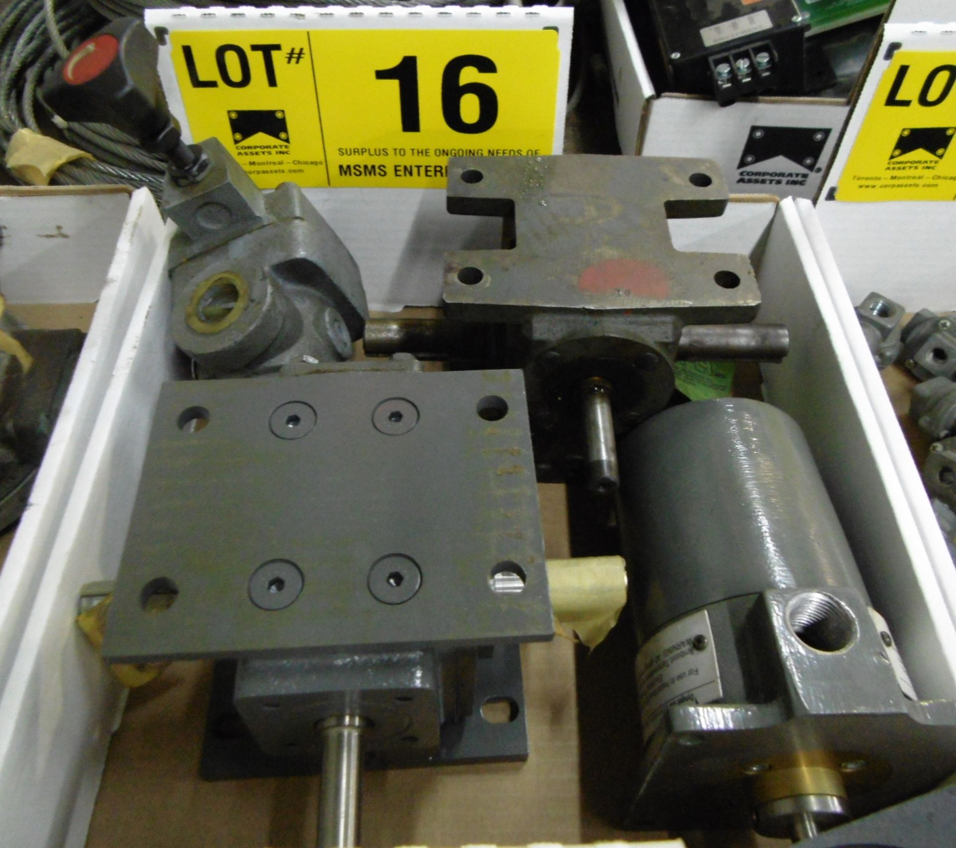 LOT/ DRIVE REDUCTION UNITS