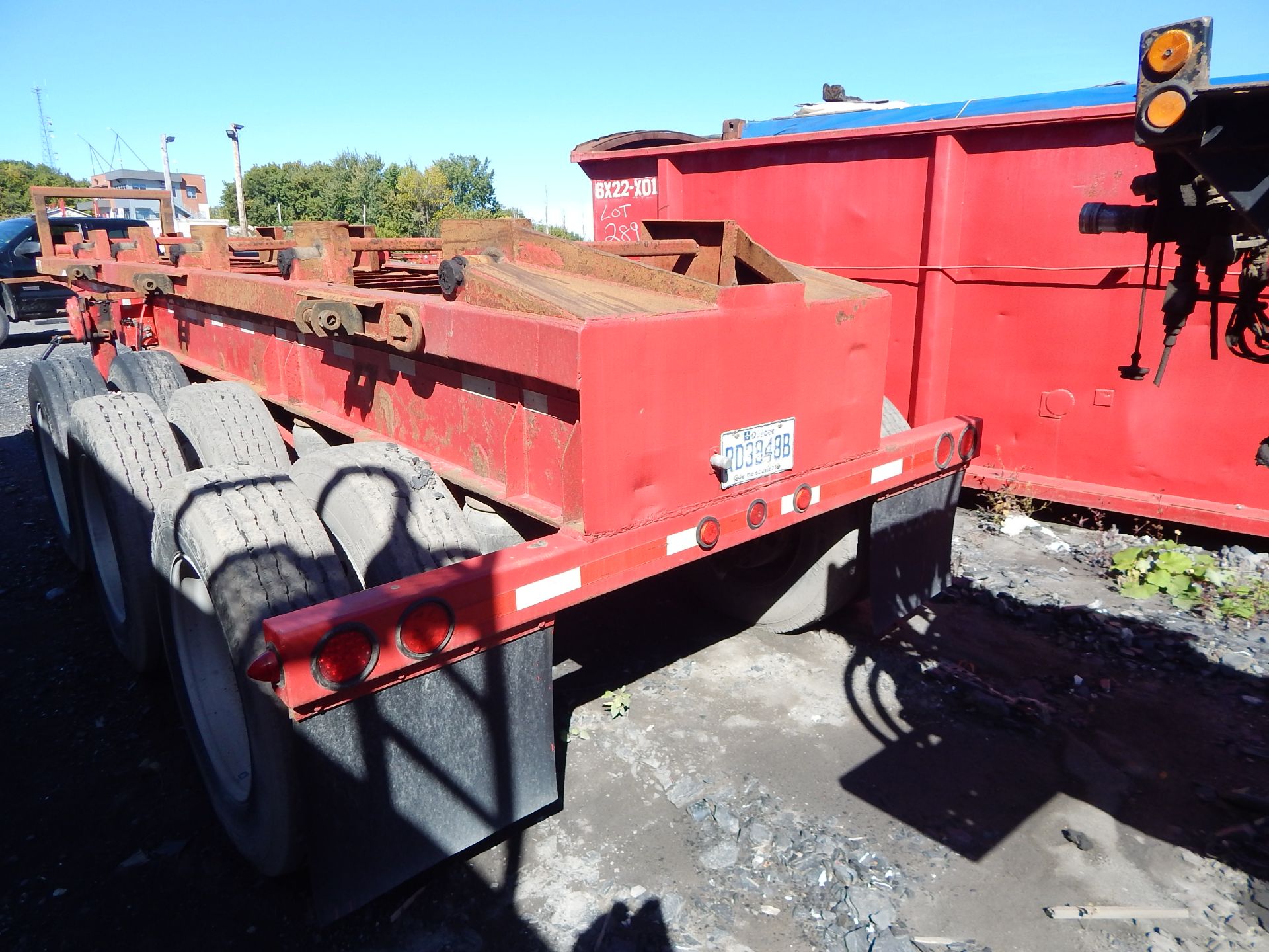 DOEPKER DSL50 3 AXLE B-TRAIN ROLL OFF SEMI TRAILER, VIN: 2DEHBFZ25X1011824 S/N: 2DEHBFZ29X1011824 - Image 4 of 5