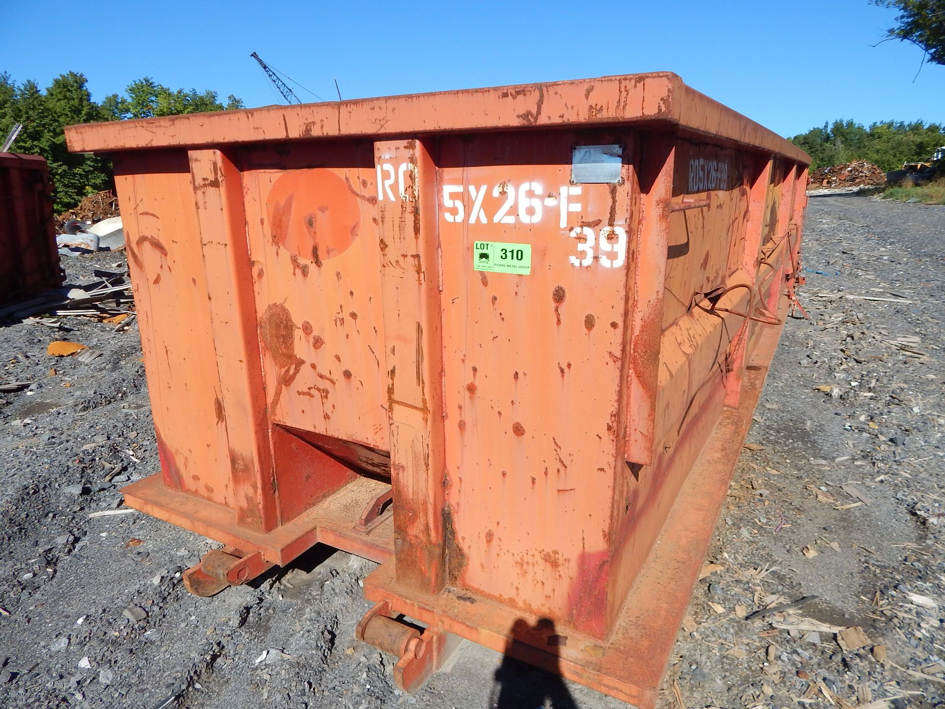 5'X26' OPEN TOP STEEL ROLL OFF BIN