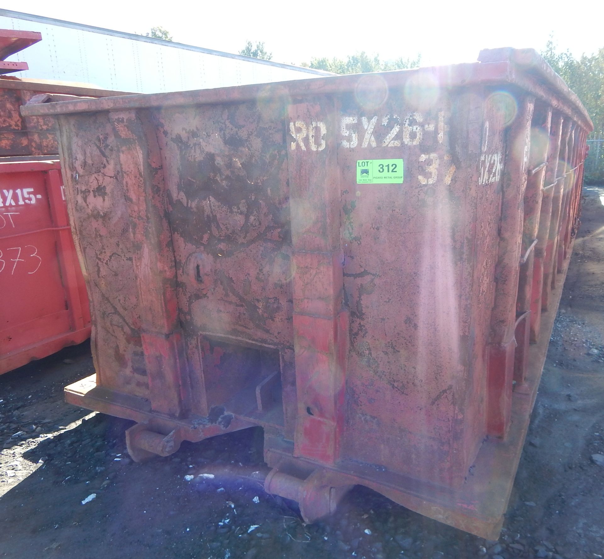 5'X26' OPEN TOP STEEL ROLL OFF BIN