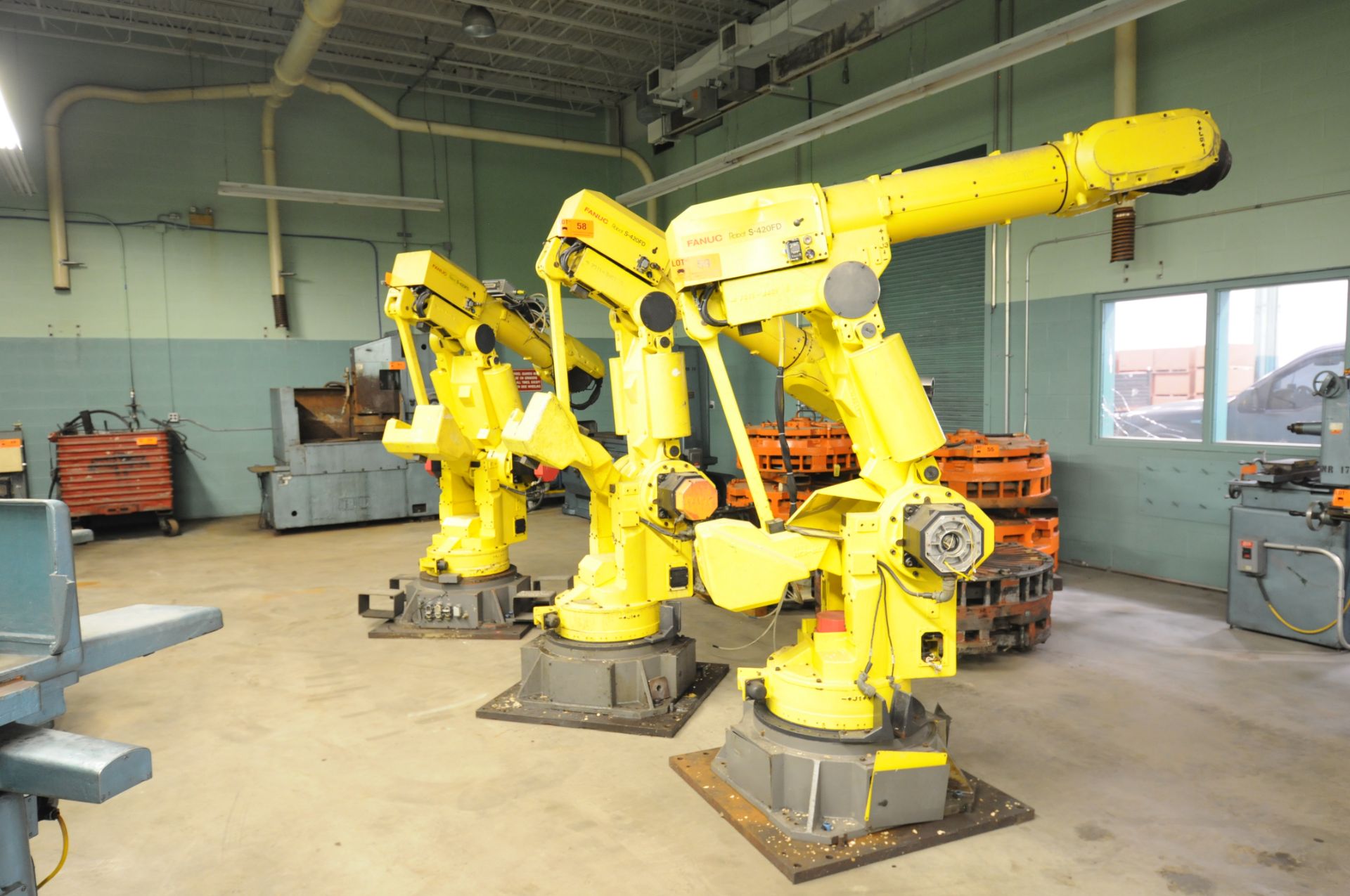 FANUC S-420FD 6 AXIS ROBOT WITH CONTROL S/N N/A(CI)