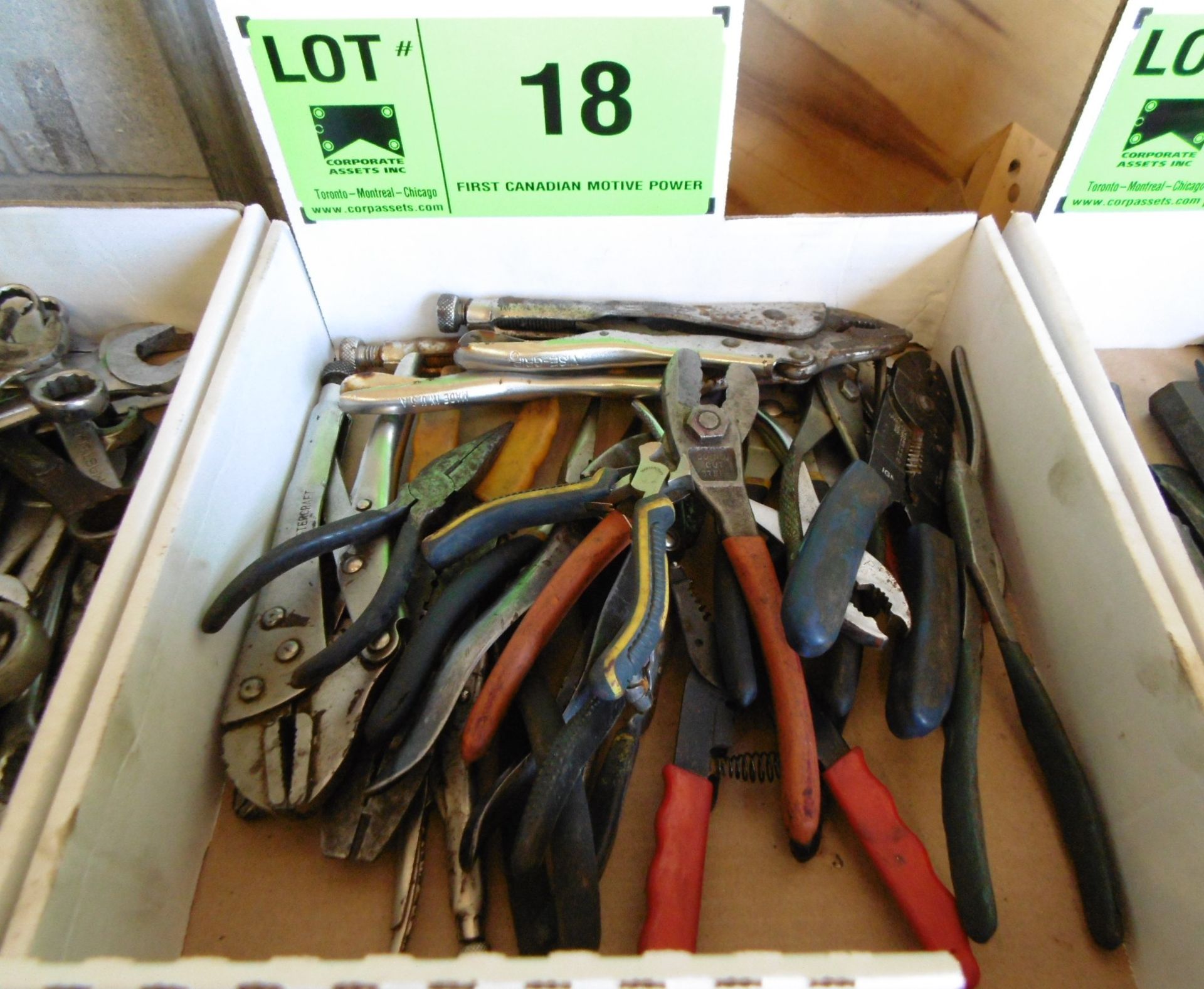 LOT/ PLIERS & CUTTERS