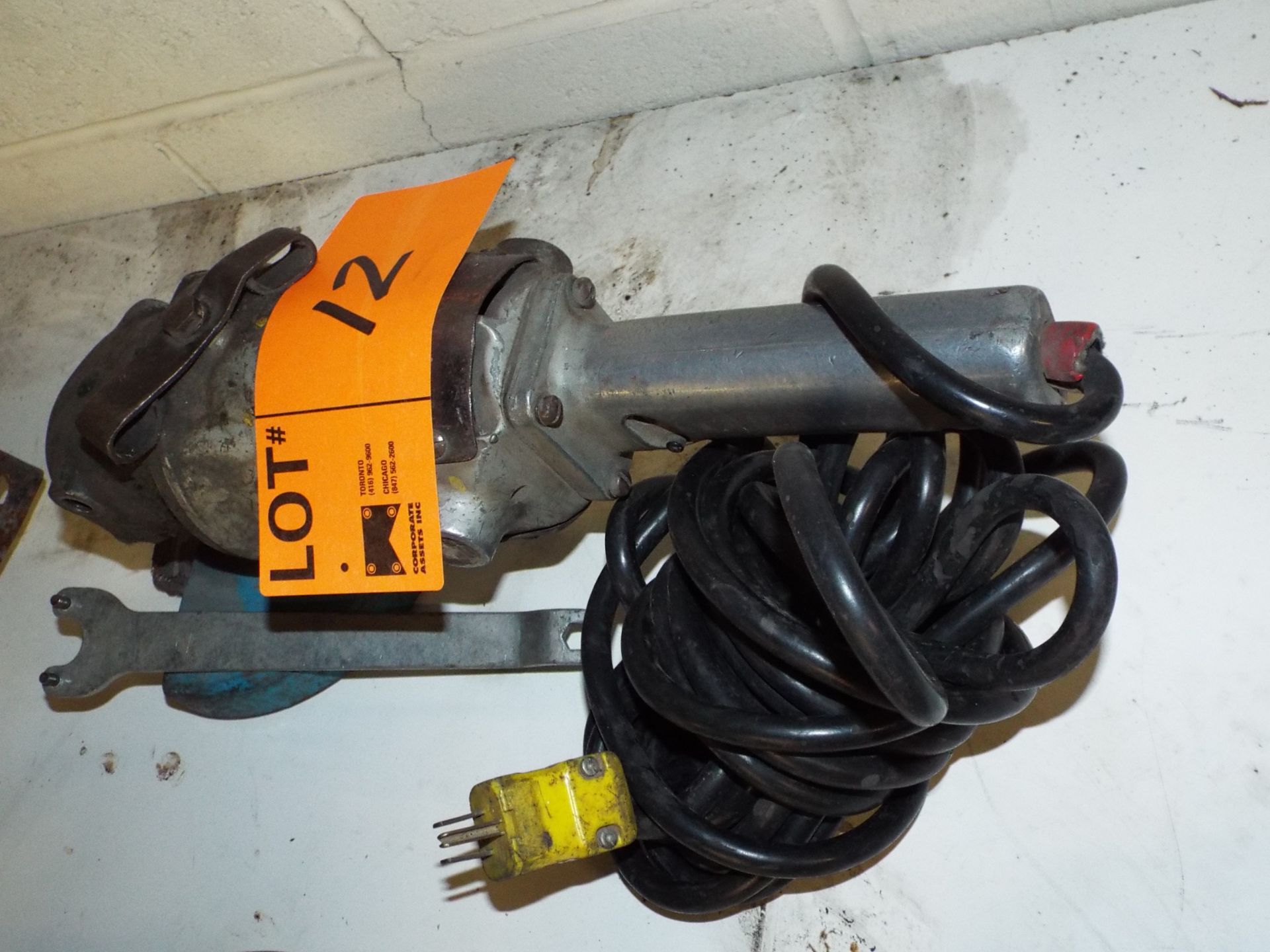 MFG. UNKNOWN HEAVY DUTY ELECTRIC ANGLE GRINDER