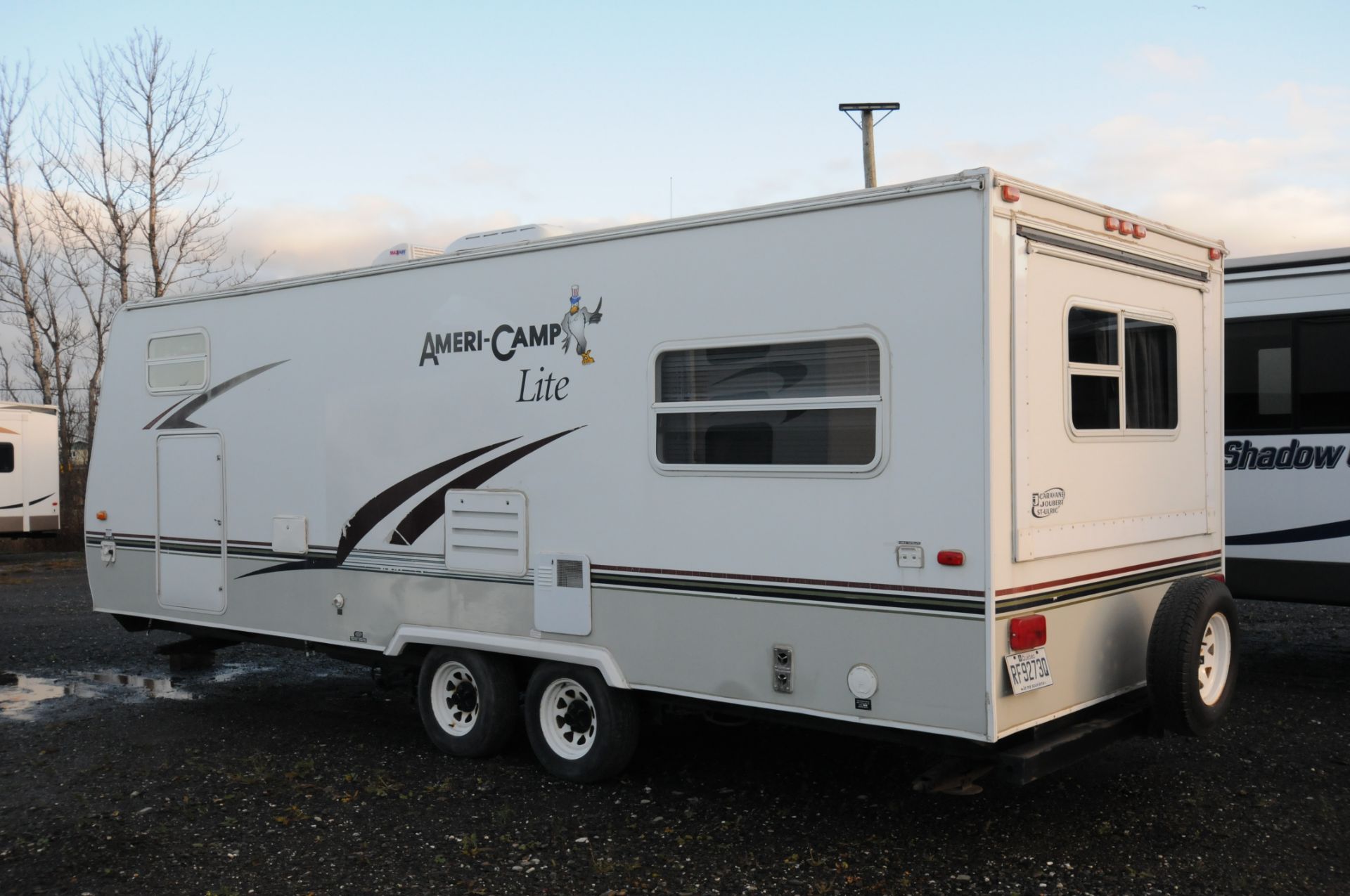 AMERICAN (2006) AMERI-CAMP LITE 250QBS V R CARAVANE, NIV 5M6TE25216S002490 / AMERICAN (2006) AMERI- - Image 5 of 11